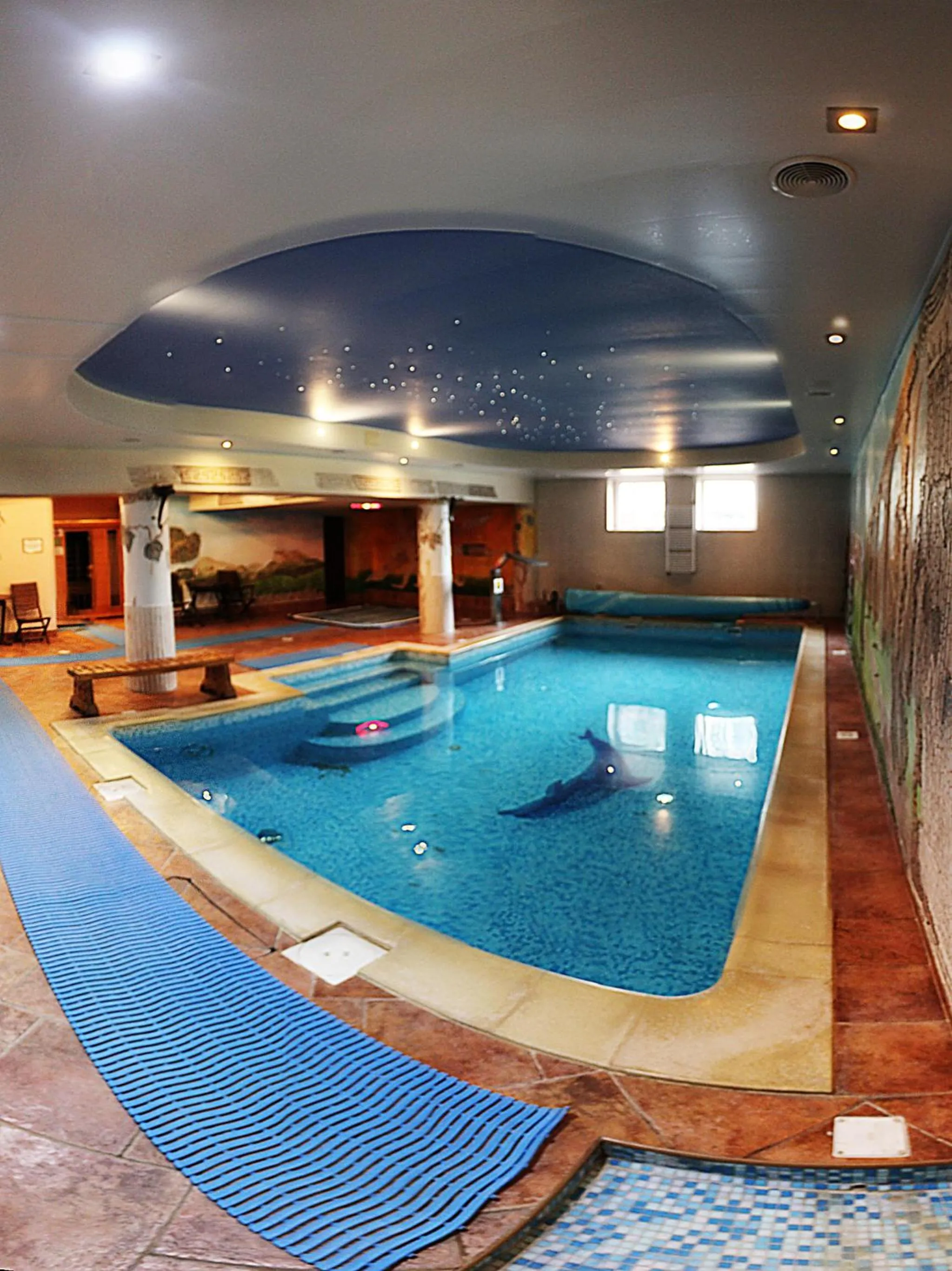 Hot Tub in Hotel Monet & Rubbens