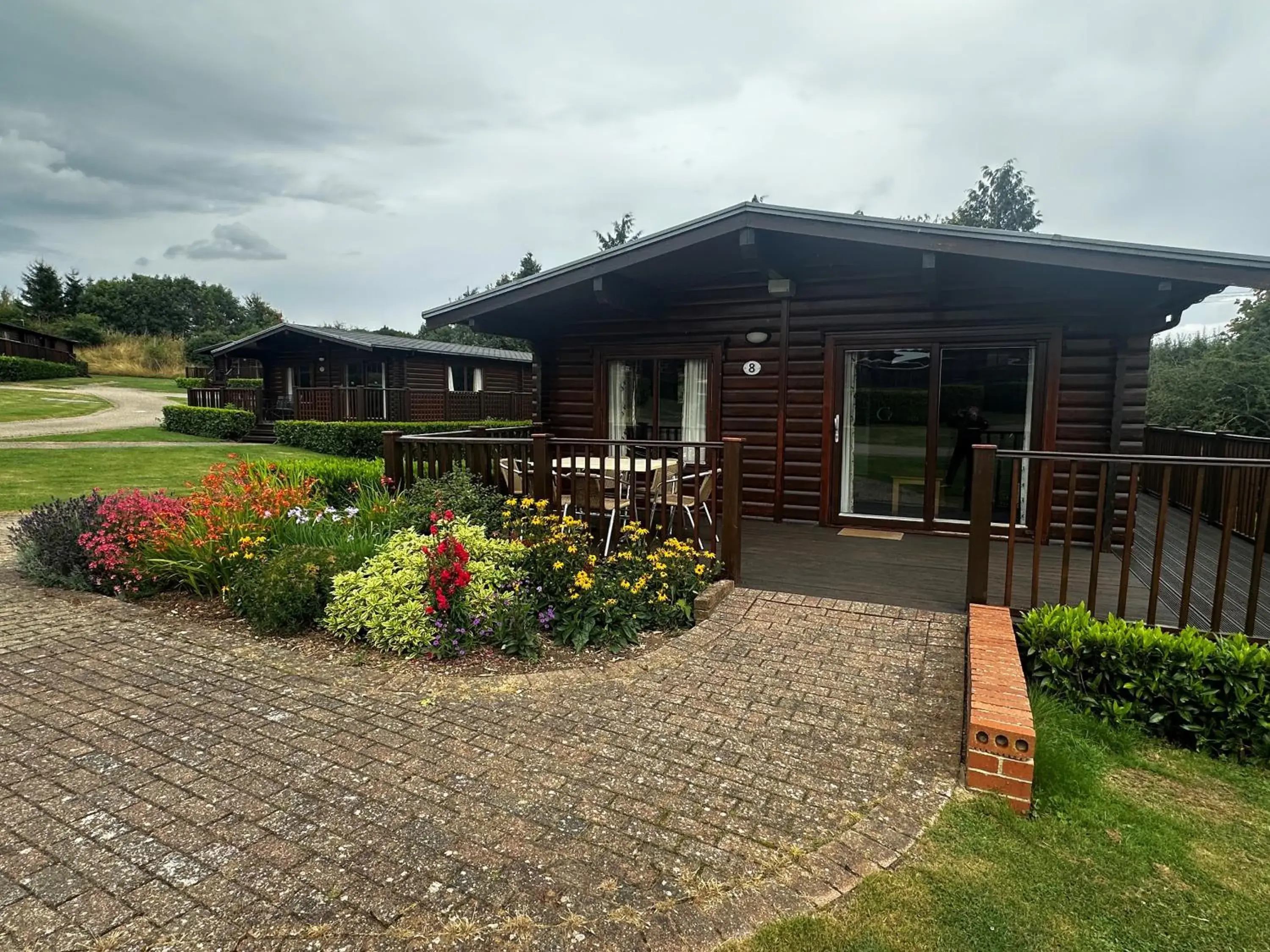 Three-Bedroom Chalet in Greetham Valley Three-Bedroom Chalet in Greetham Valley