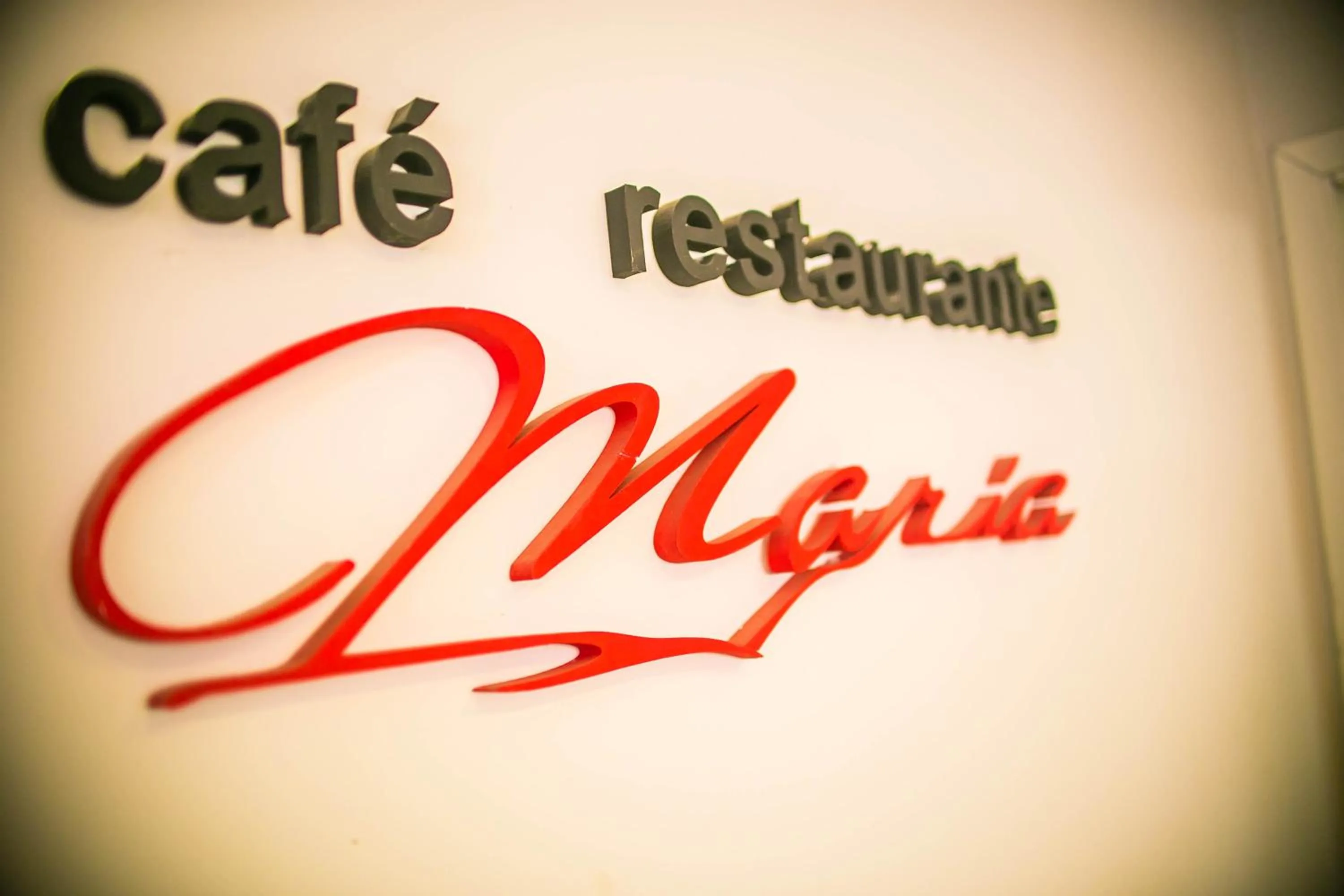 Restaurant/places to eat in Amérian Villa Maria