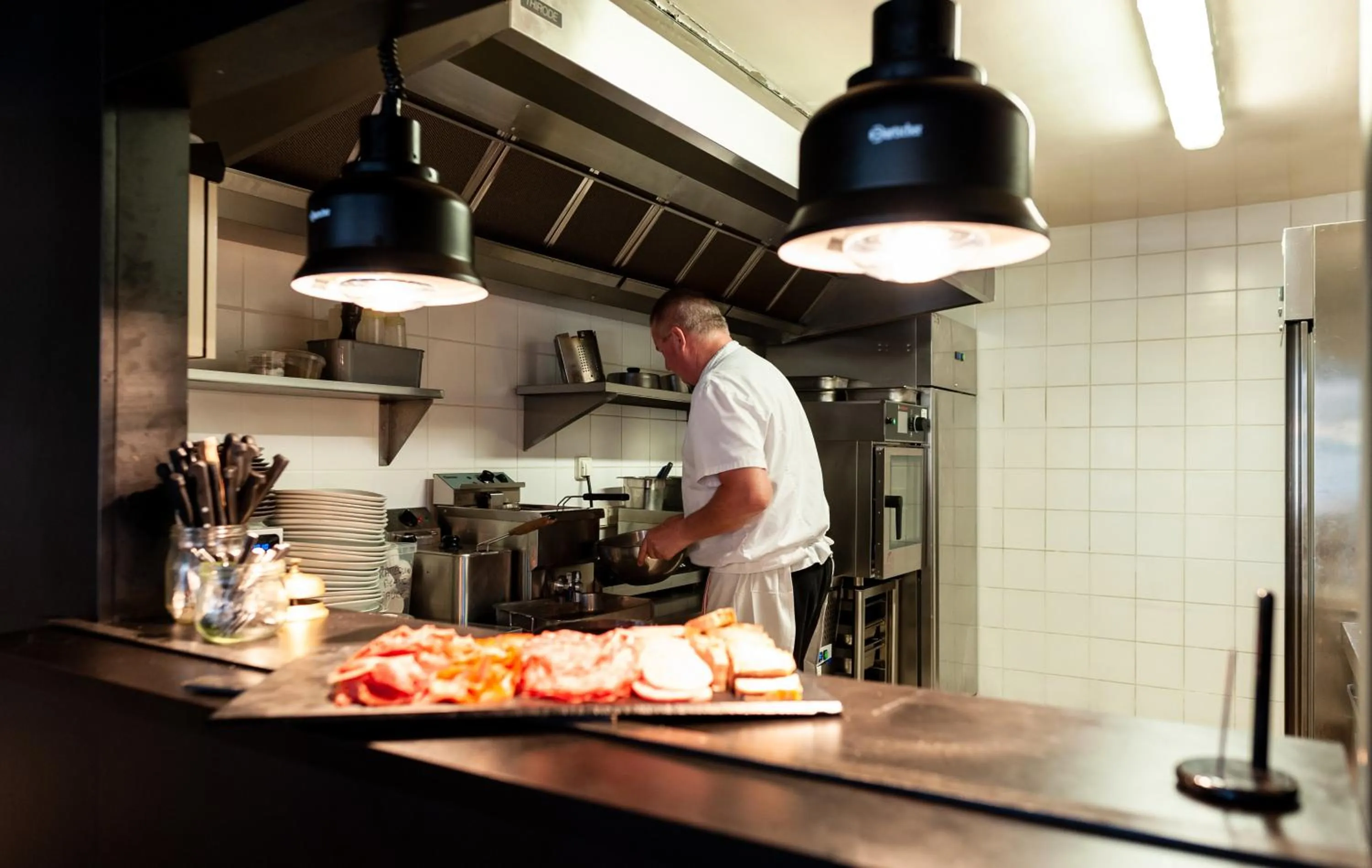 Restaurant/places to eat in Premiere Classe Beaune