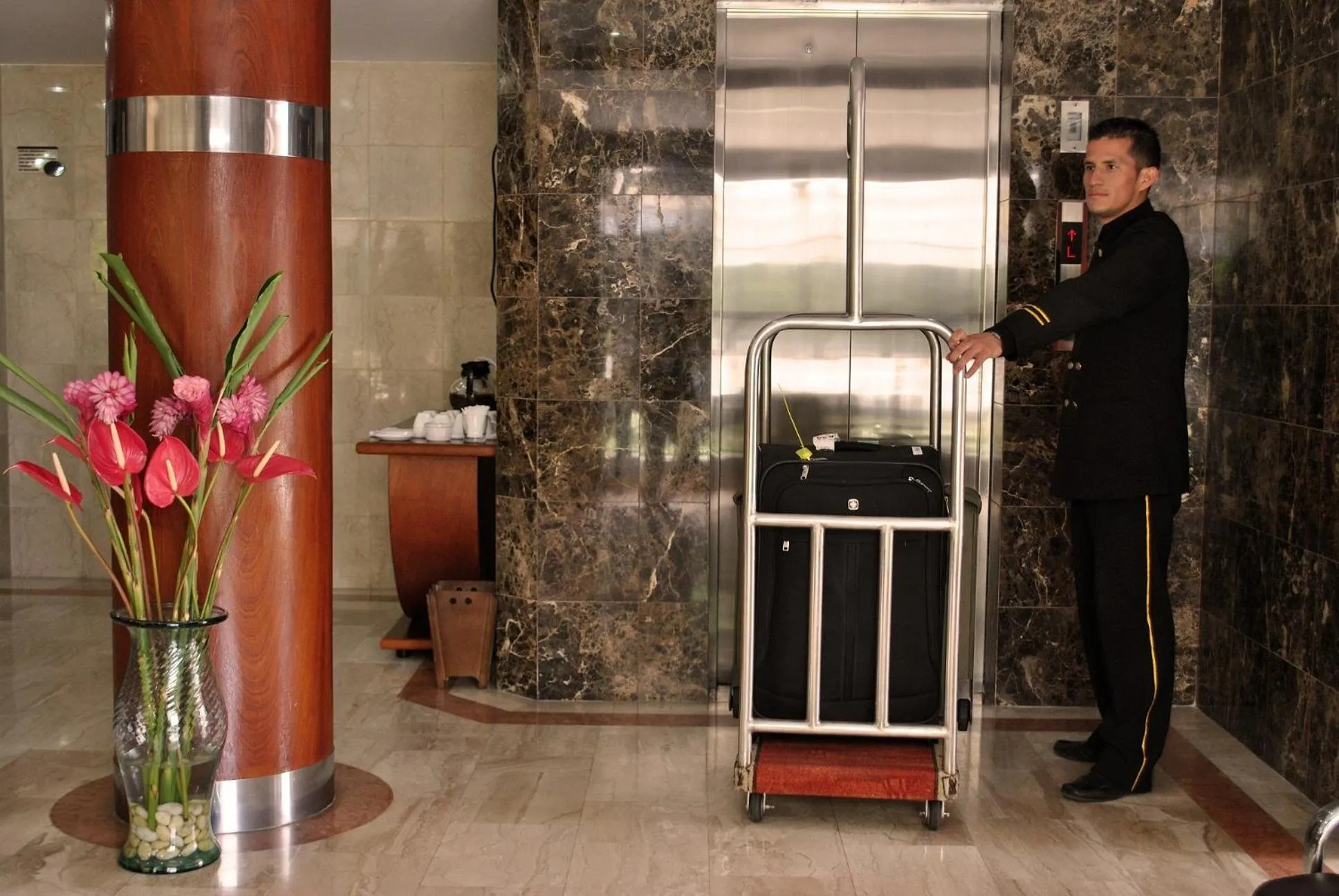 Lobby or reception in Blu Inn Hotel