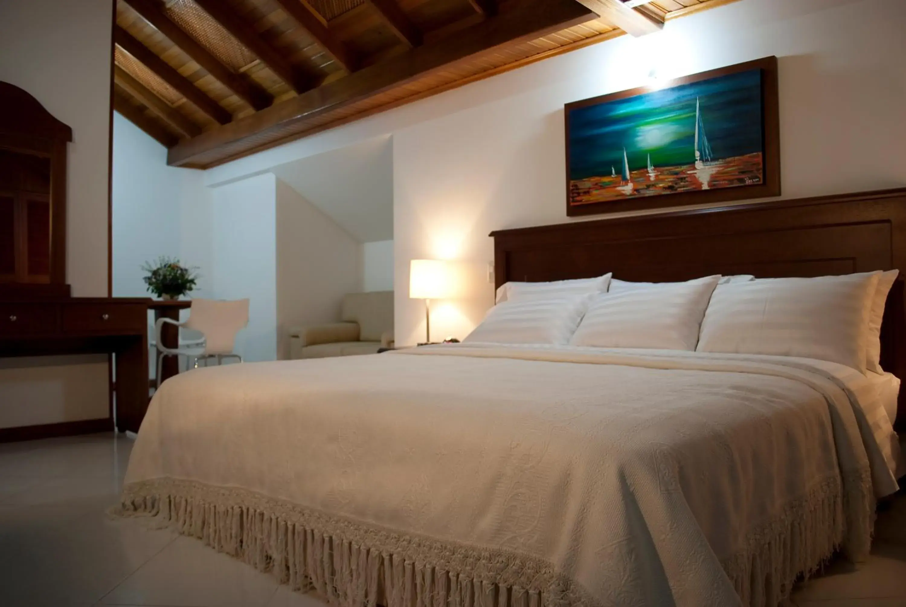 Bedroom, Bed in Blu Inn Hotel Bedroom, Bed in Blu Inn Hotel