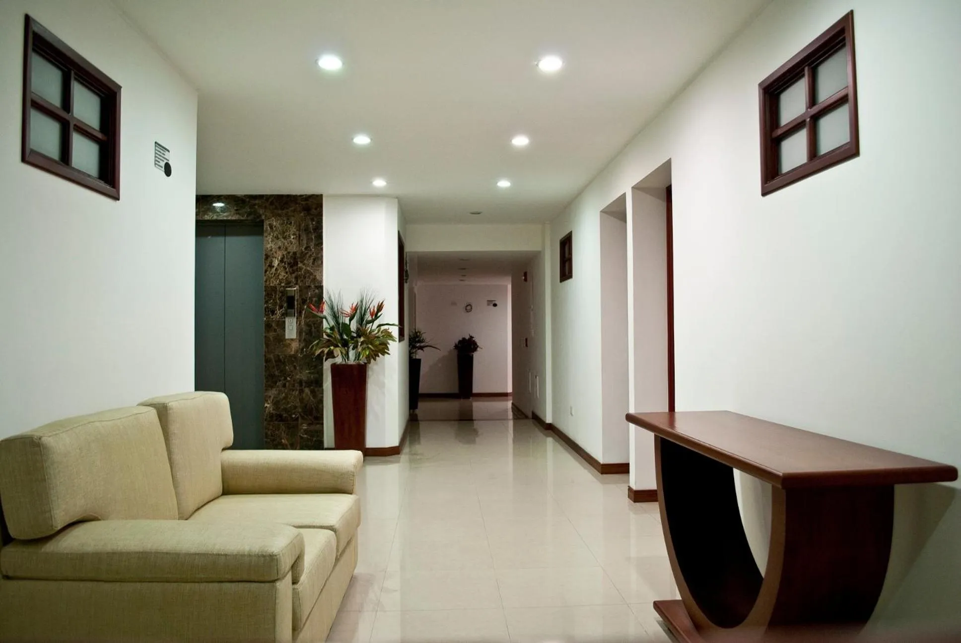 Area and facilities in Blu Inn Hotel