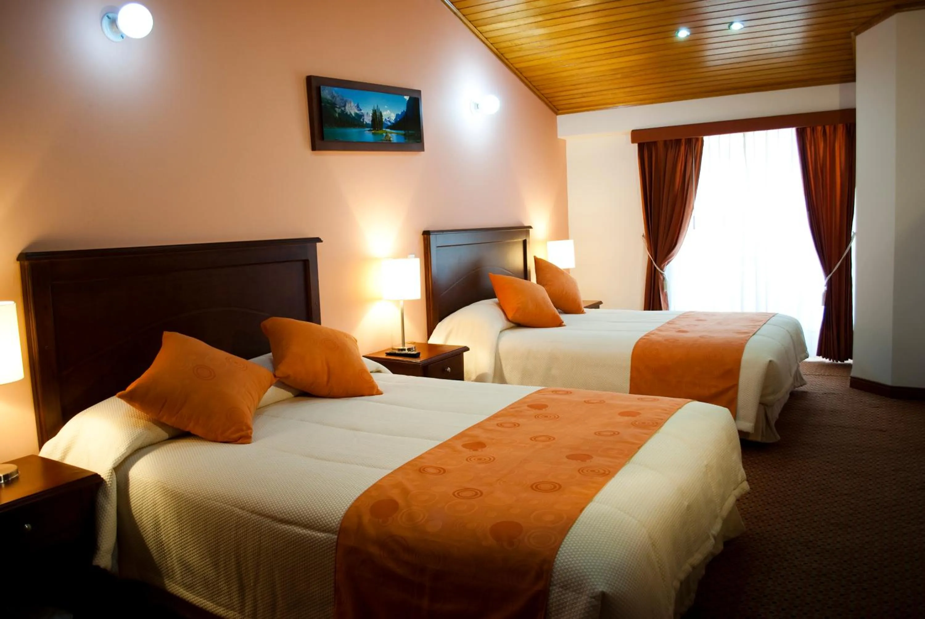 Bedroom, Bed in Blu Inn Hotel