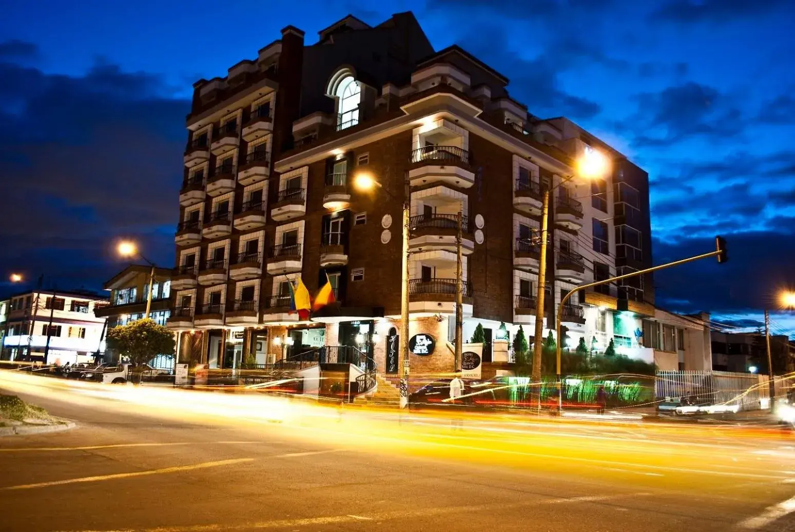 Facade/entrance in Blu Inn Hotel Facade/entrance in Blu Inn Hotel