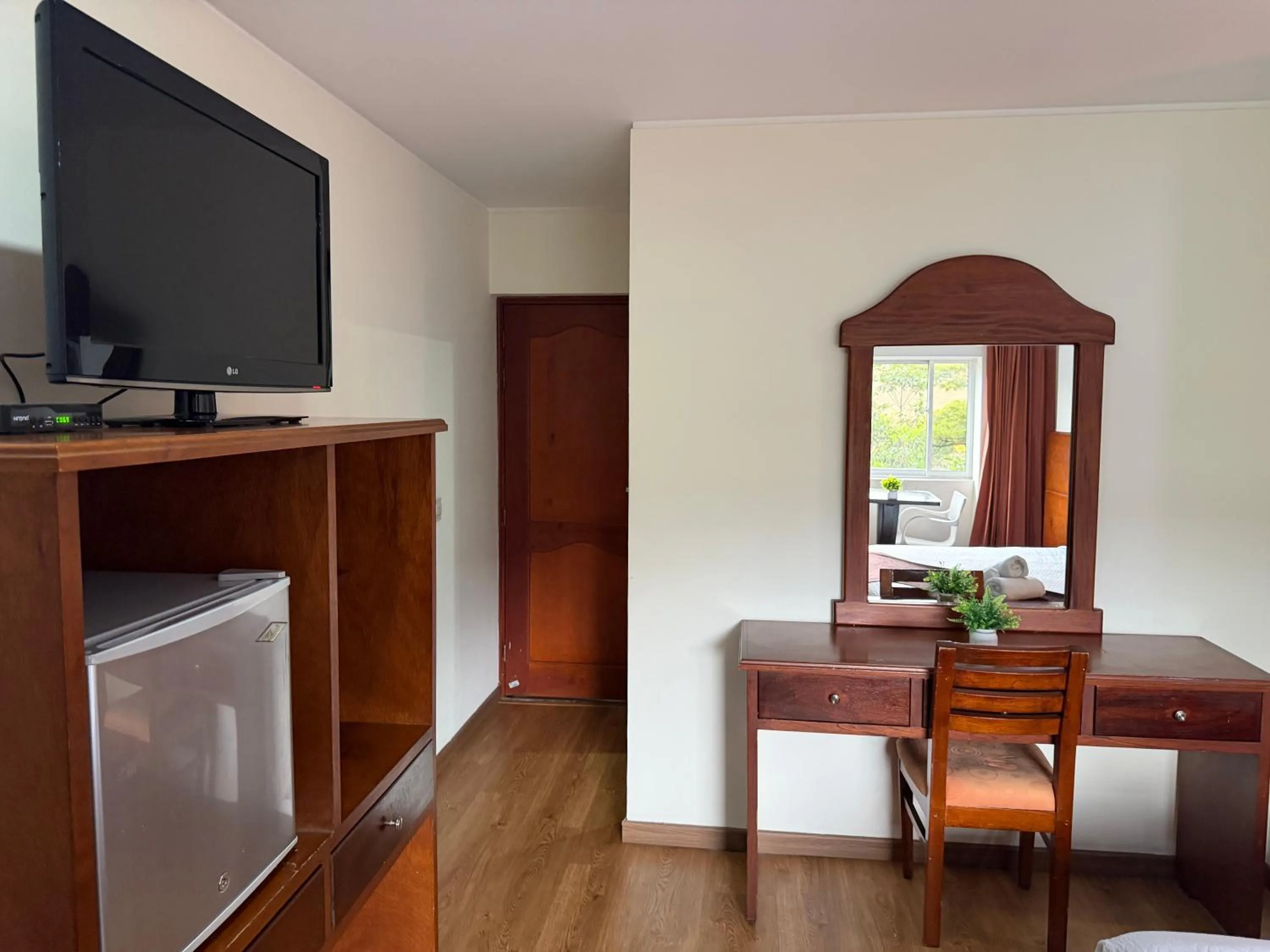 TV and multimedia in Blu Inn Hotel