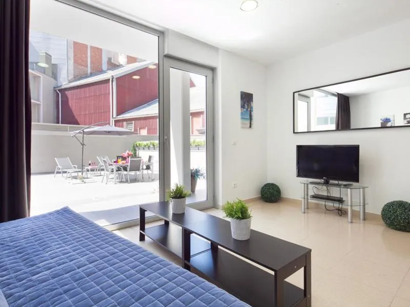 Bed in Charmsuites Paralel