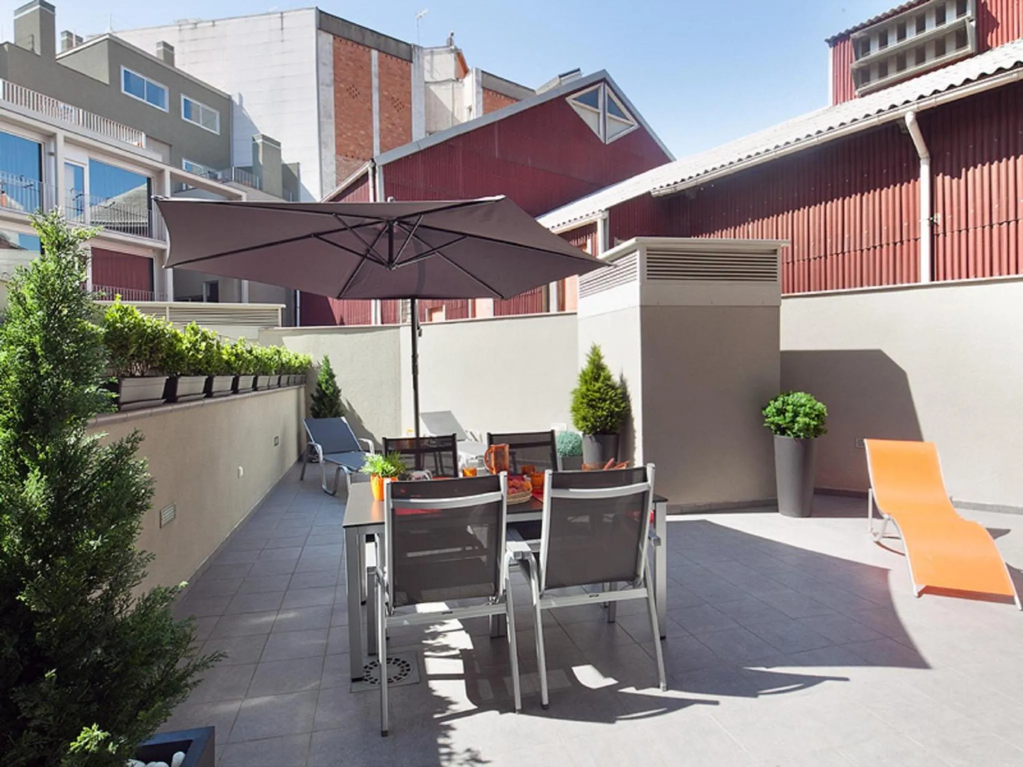 Patio in Charmsuites Paralel