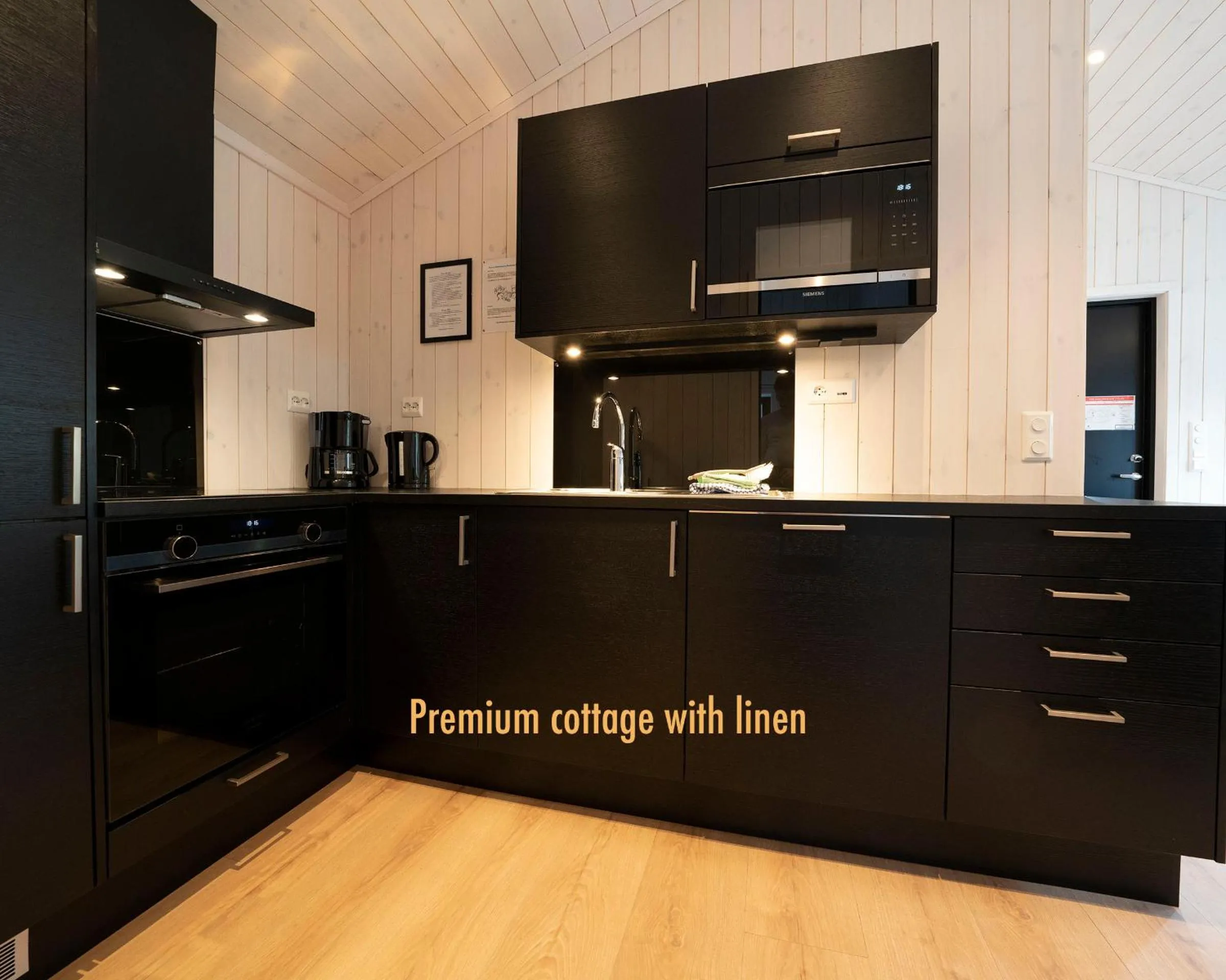 Kitchen or kitchenette in Geirangerfjorden Feriesenter