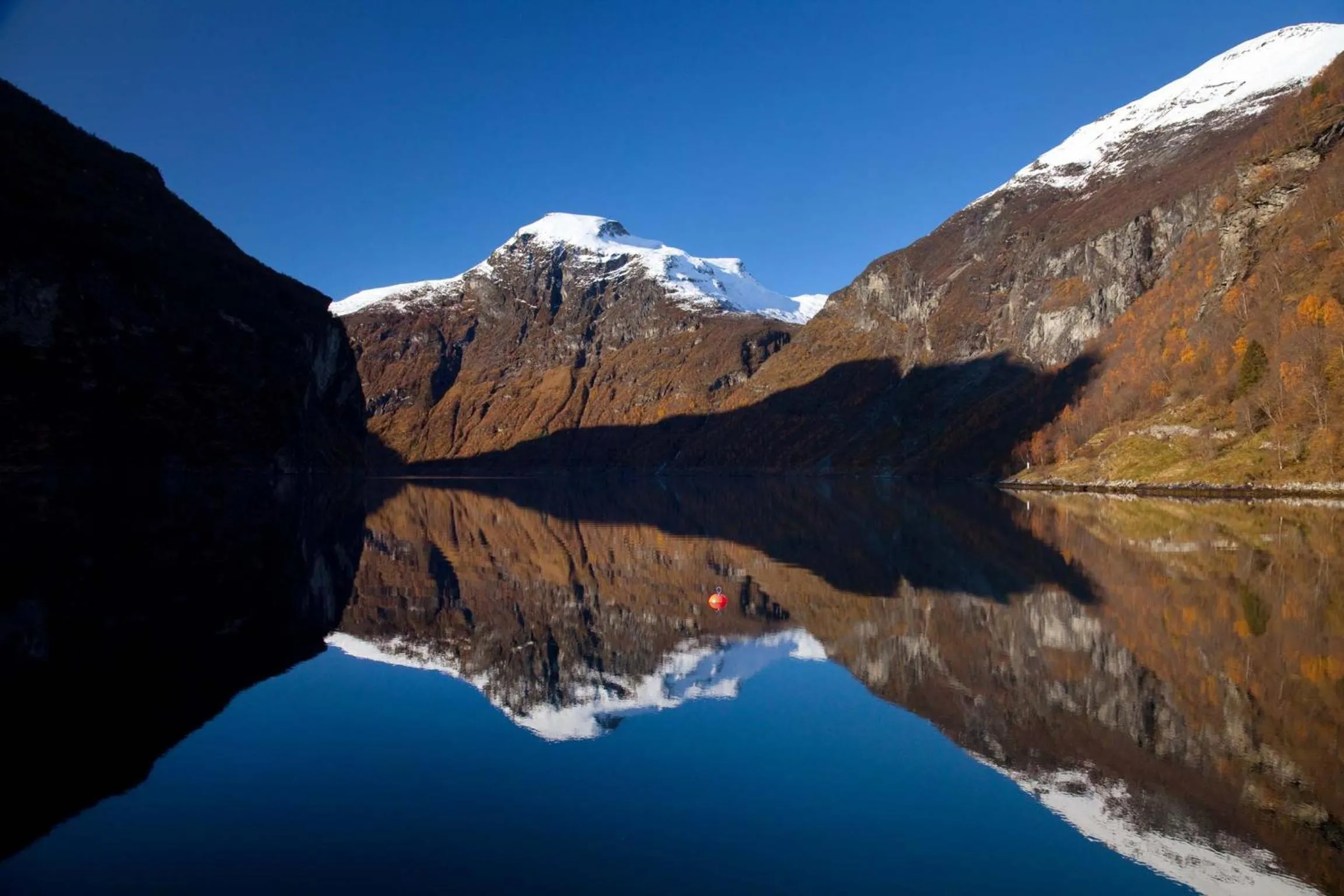 Beach in Geirangerfjorden Feriesenter