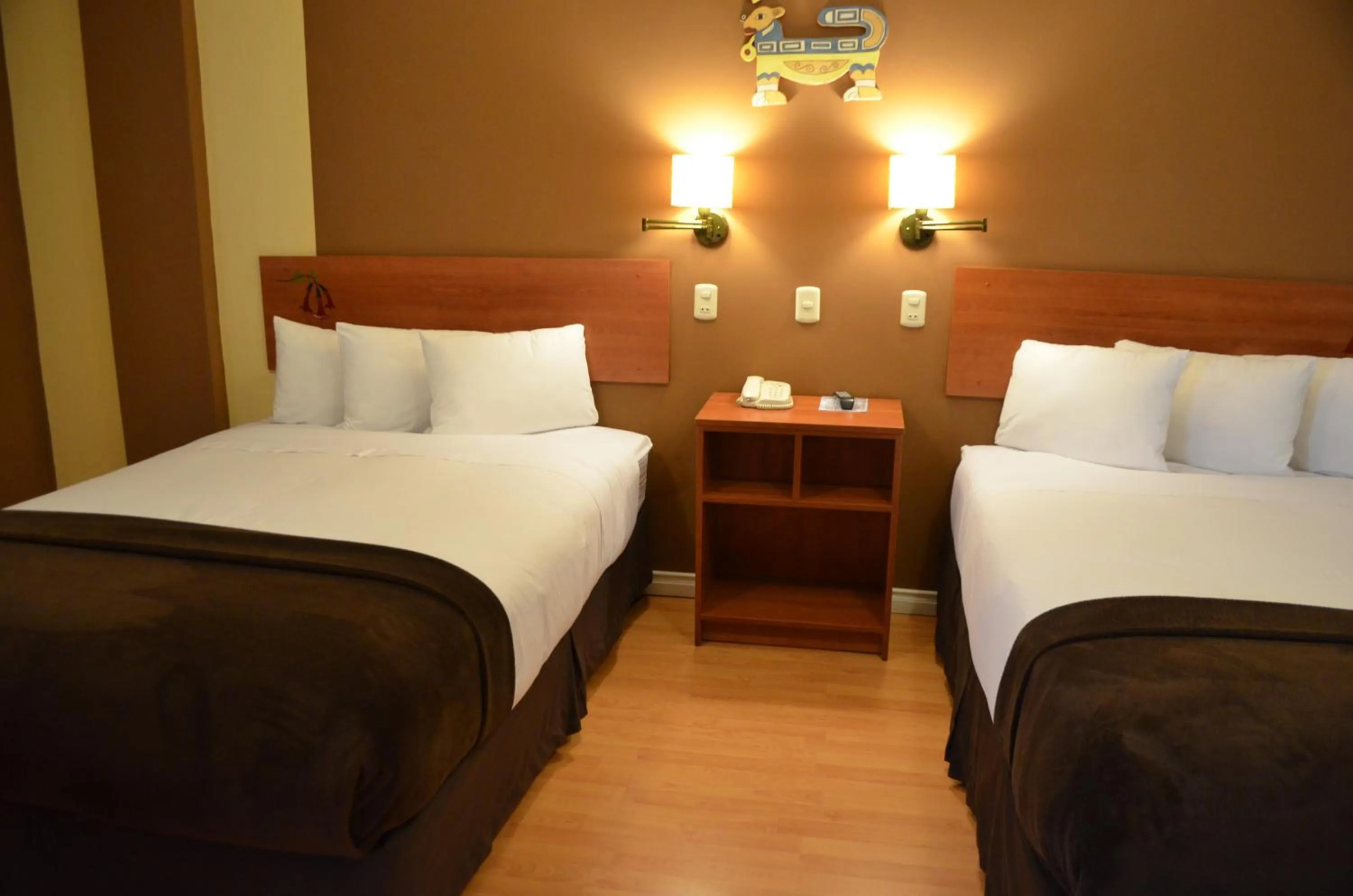 Bedroom, Bed in Intiqa Hotel