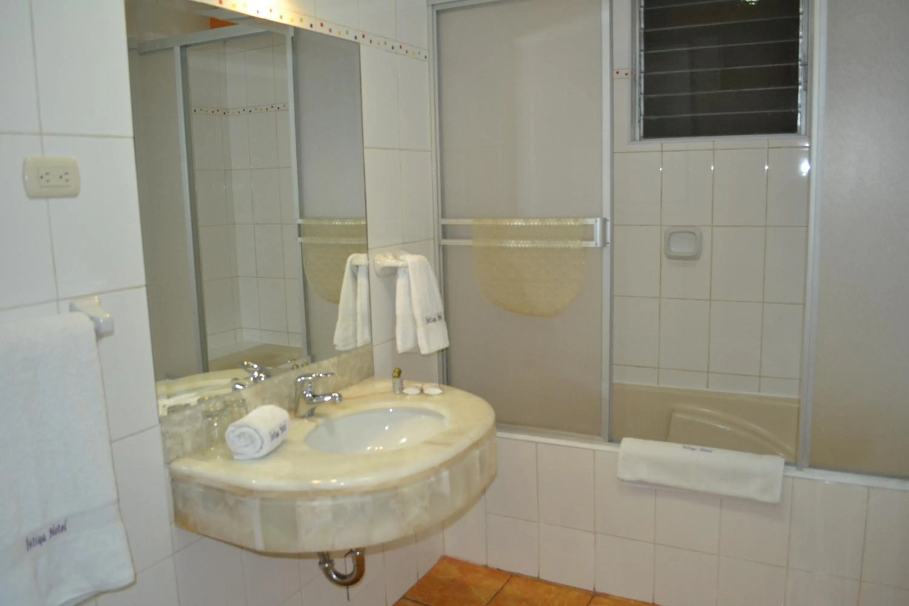 Bathroom in Intiqa Hotel