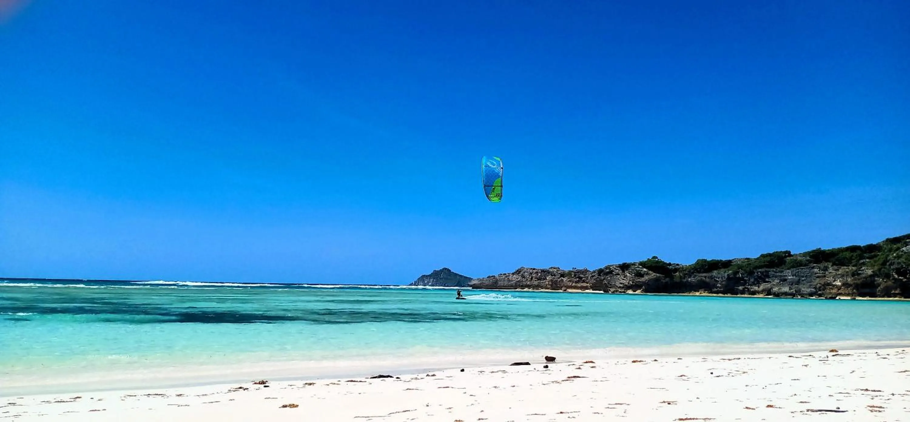 Beach in Loedi Bungalows Rote
