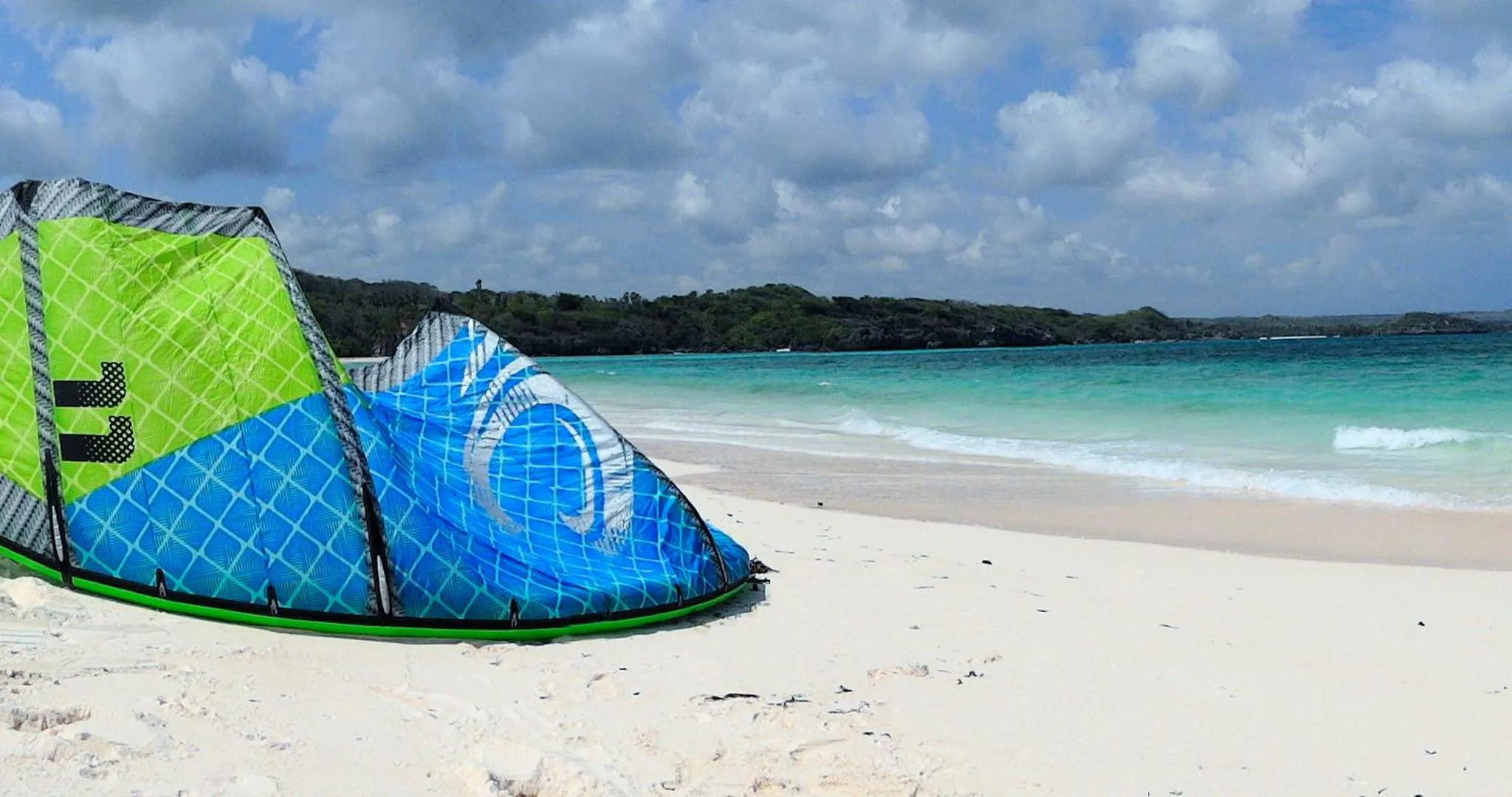 Beach in Loedi Bungalows Rote