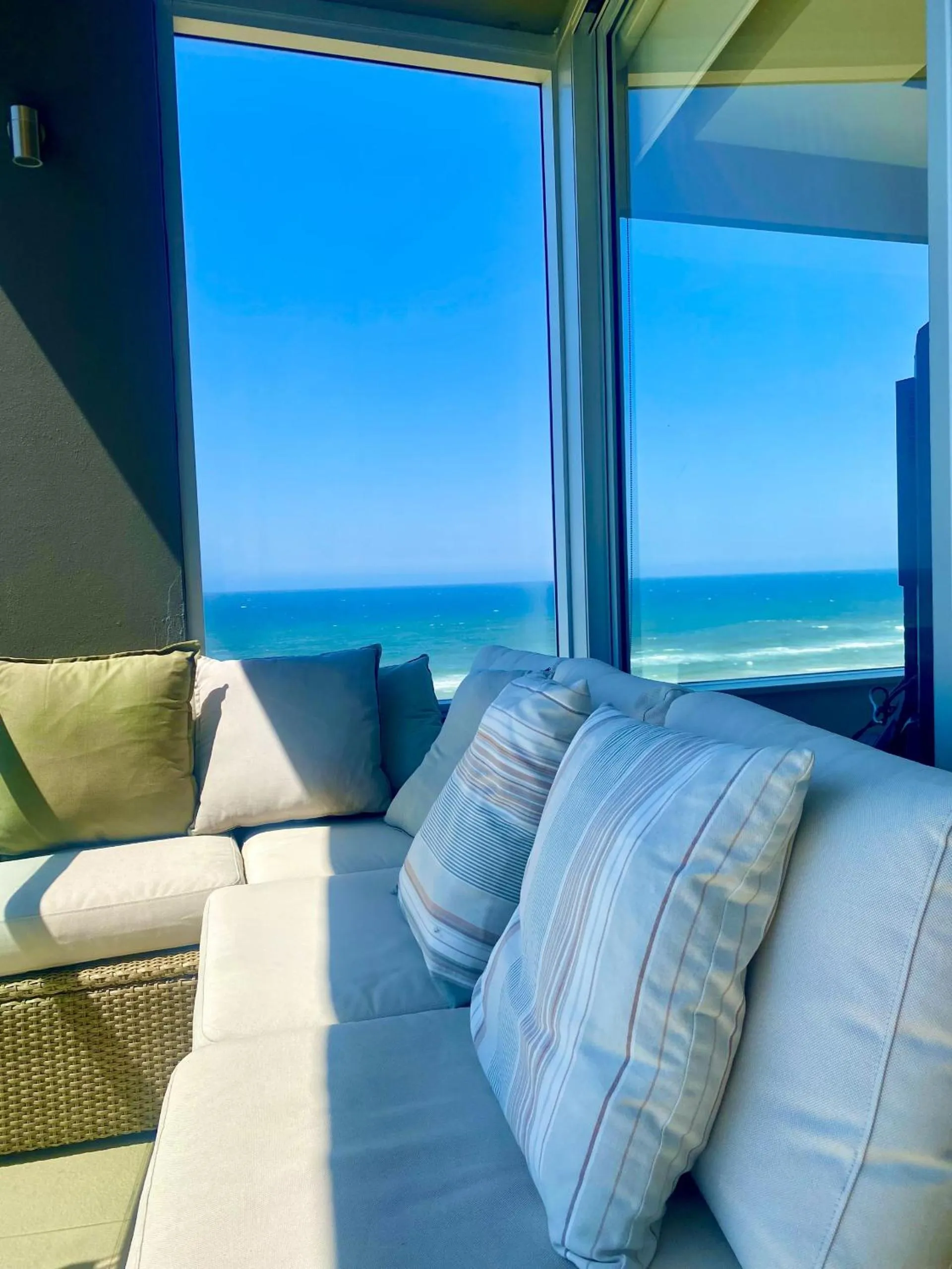 One The Esplanade Apartments on Surfers Paradise