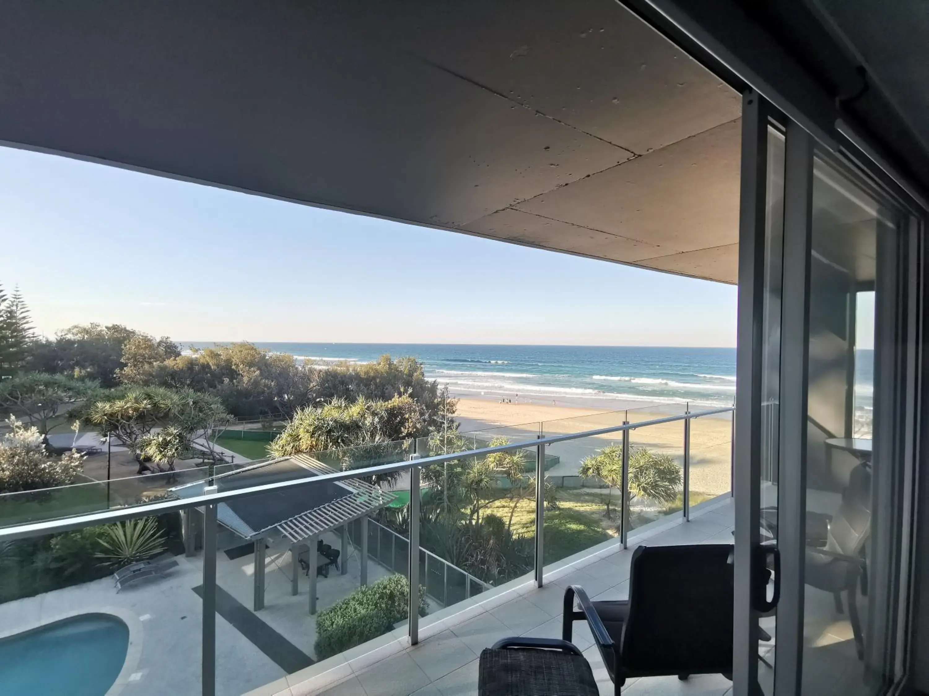 Budget Two Bedroom Apartment (Lower Floors) - Beachfront in One The Esplanade Apartments on Surfers Paradise Budget Two Bedroom Apartment (Lower Floors) - Beachfront in One The Esplanade Apartments on Surfers Paradise