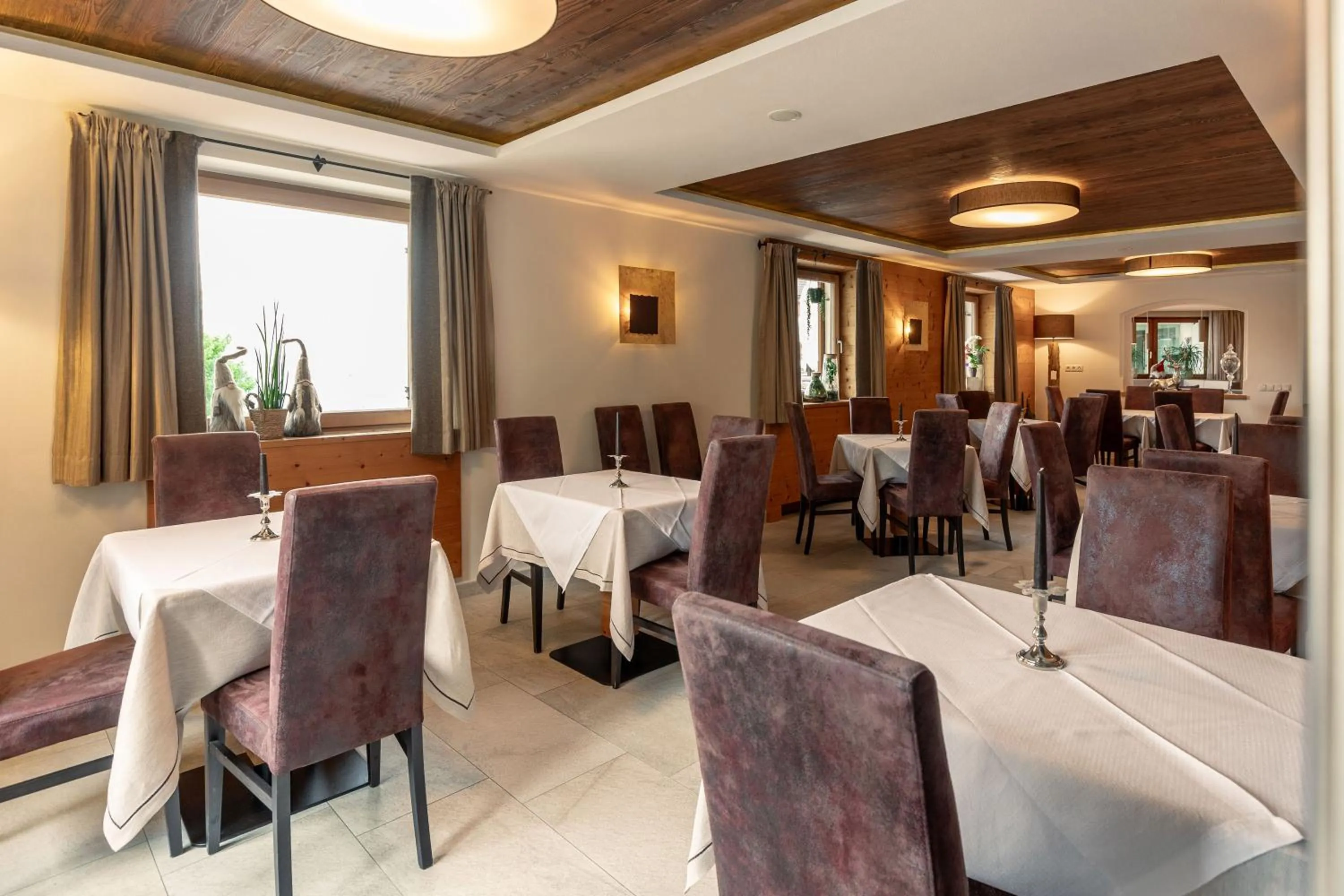 Lounge or bar in Aktiv & Relax Hotel Hubertus