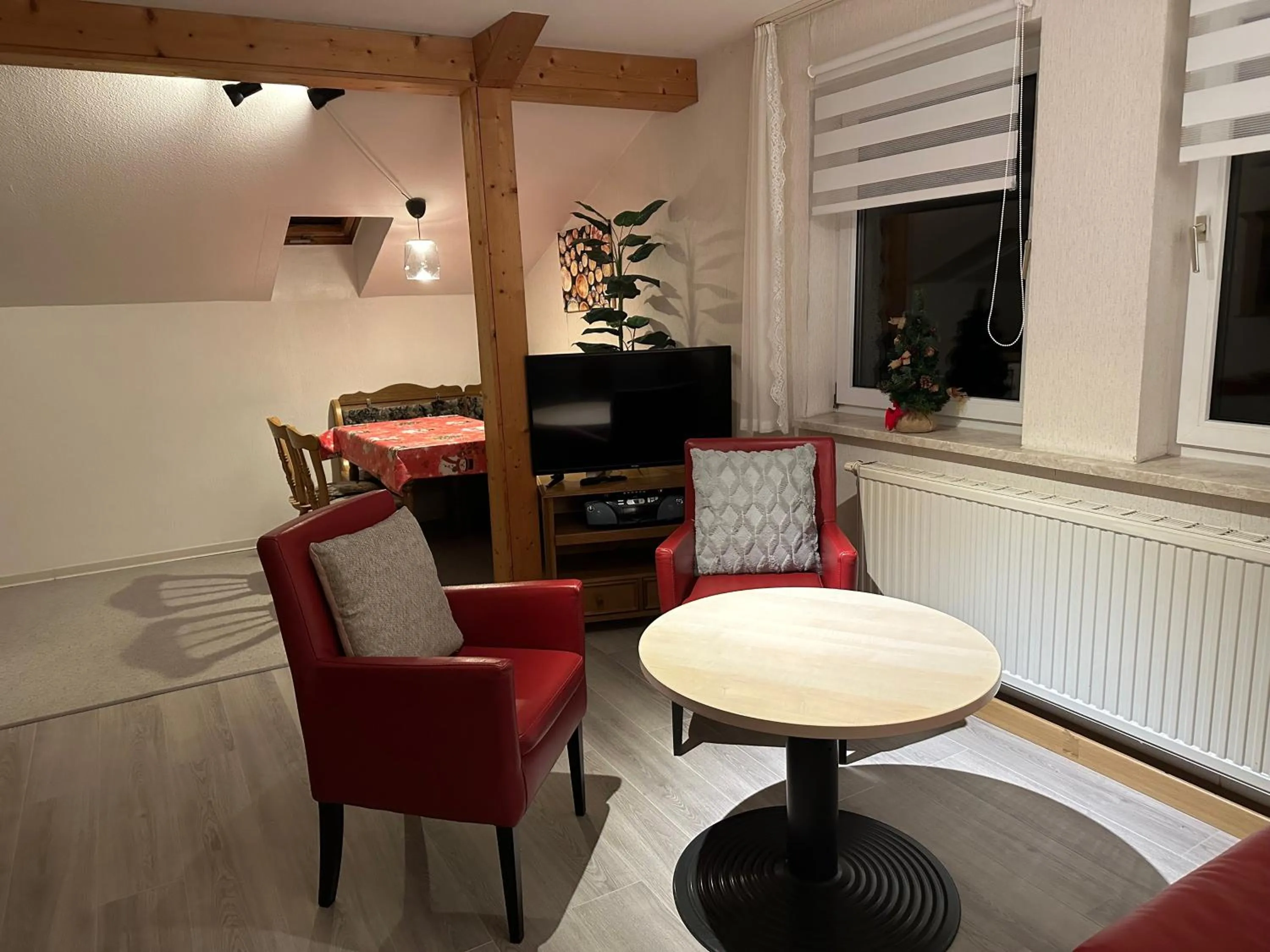 Seating area in Pension Raststüb'l