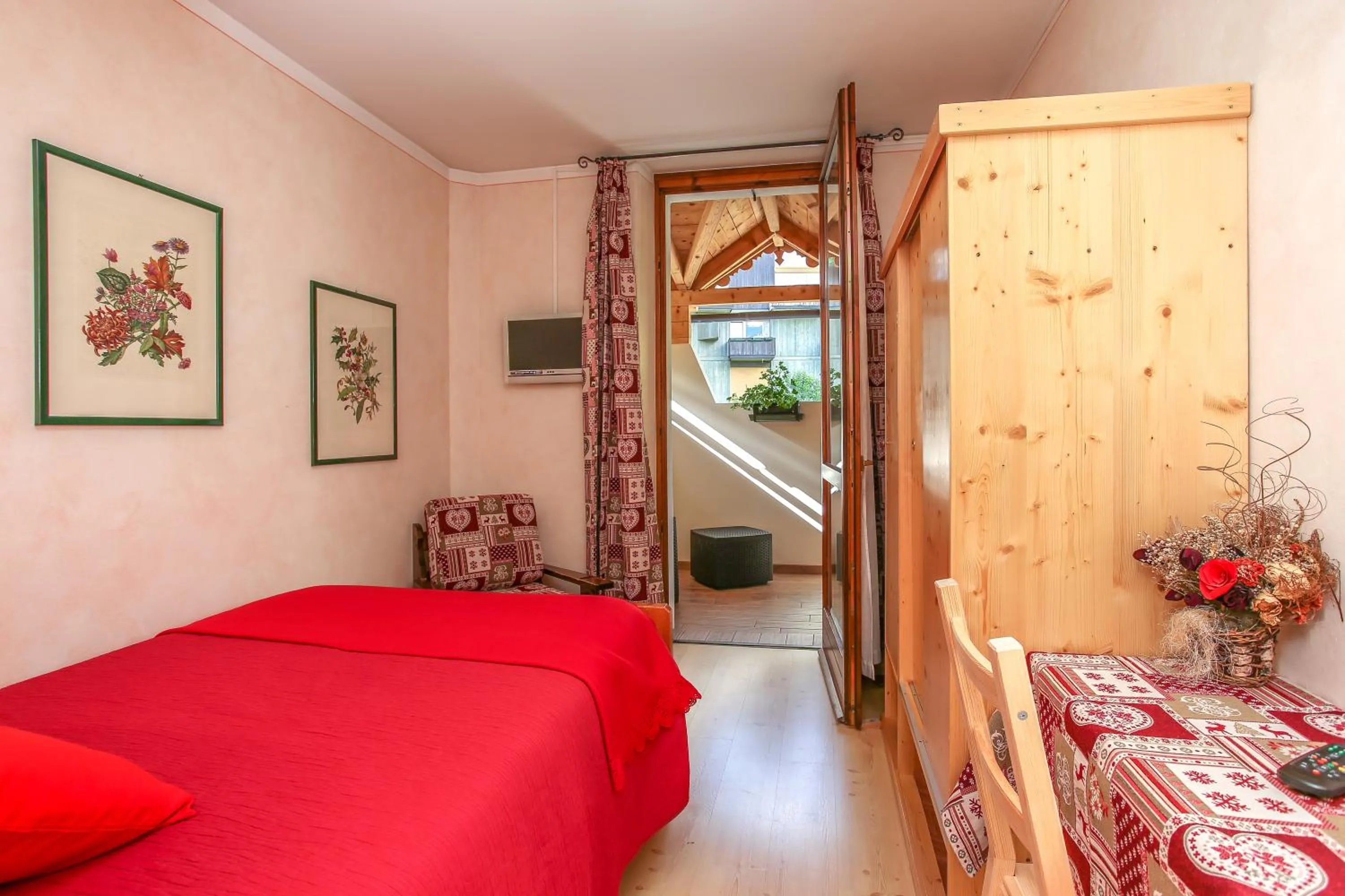 Bedroom, Bed in Albergo Adele