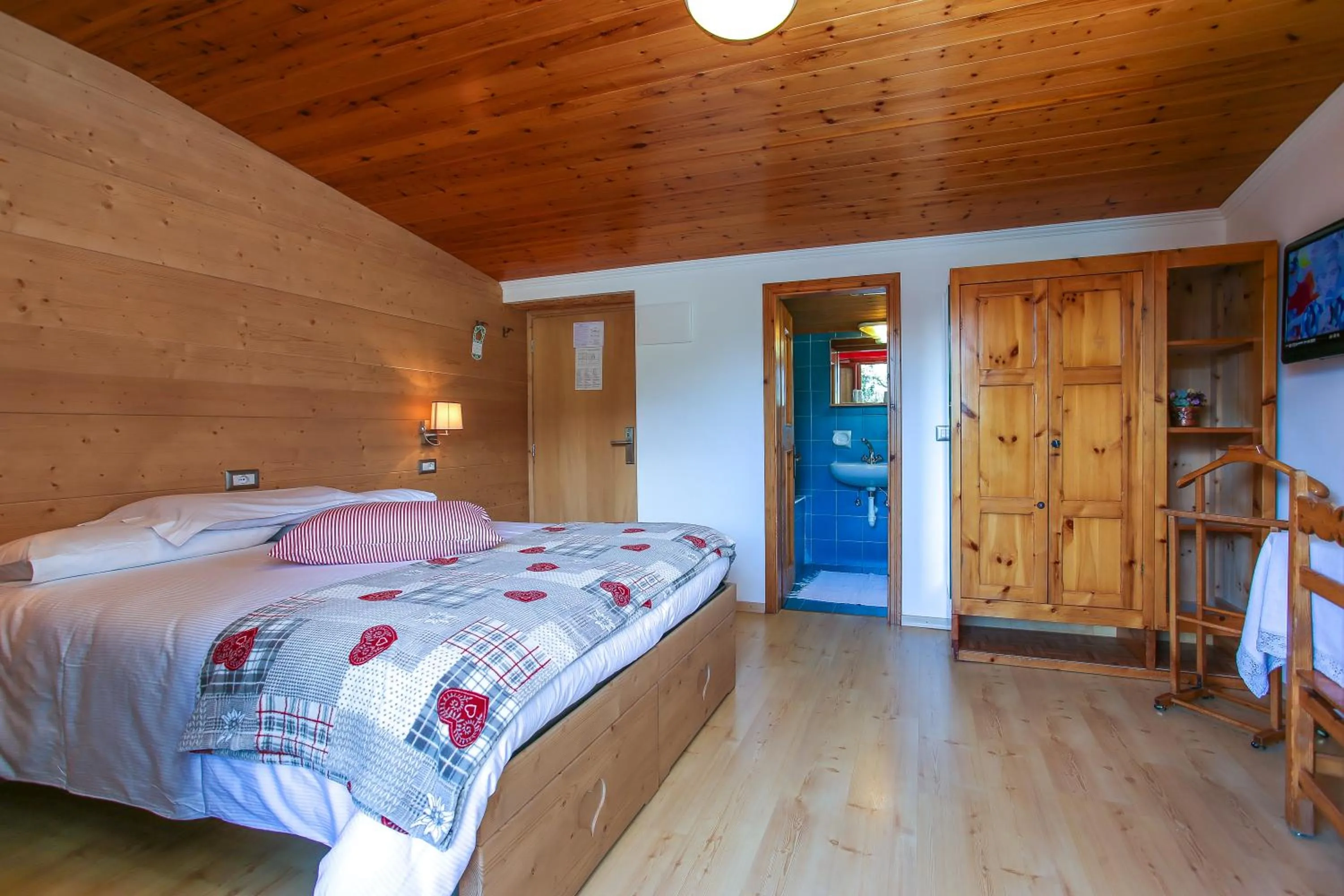 Bed in Albergo Adele