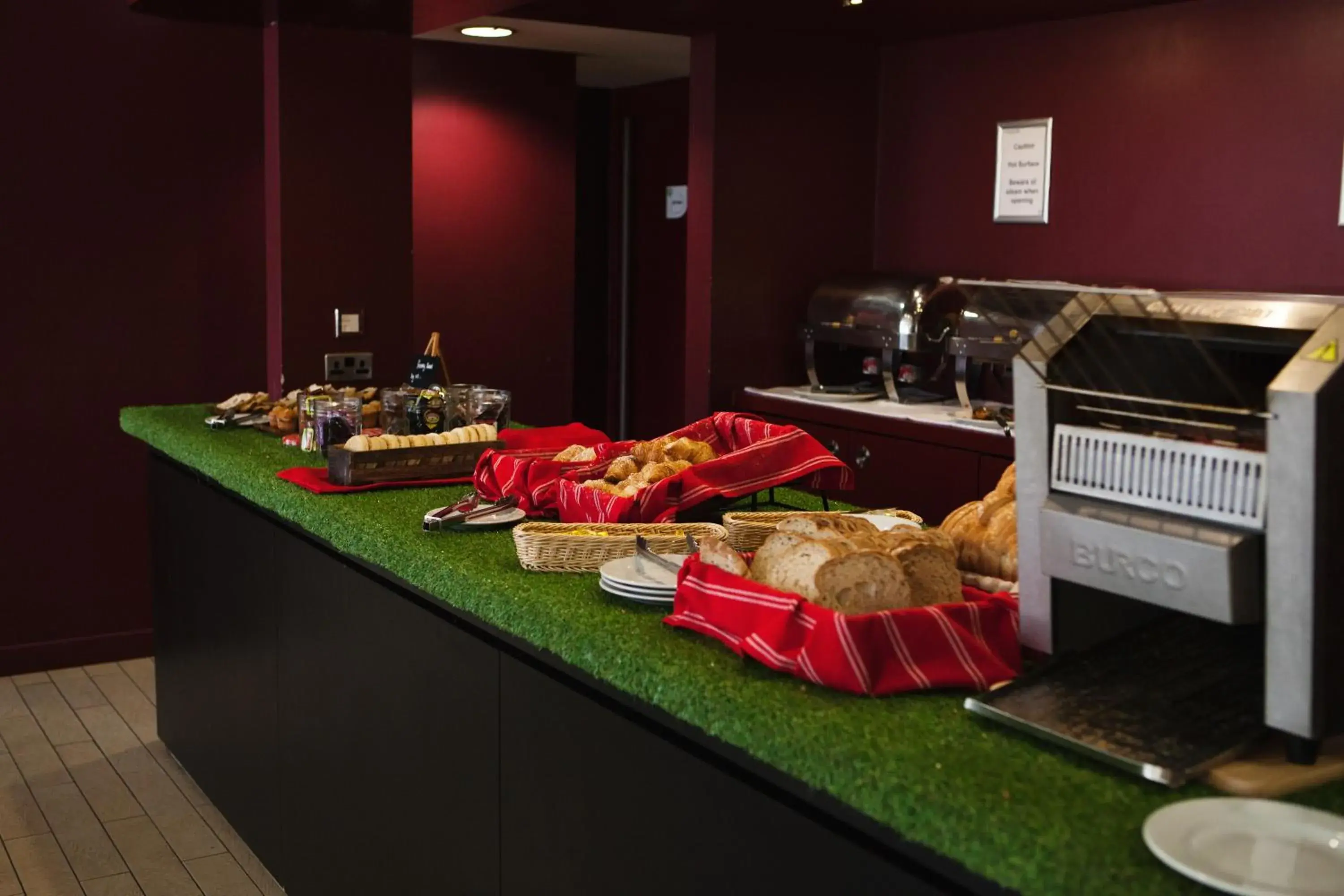 Restaurant/places to eat in Campanile Bradford Restaurant/places to eat in Campanile Bradford