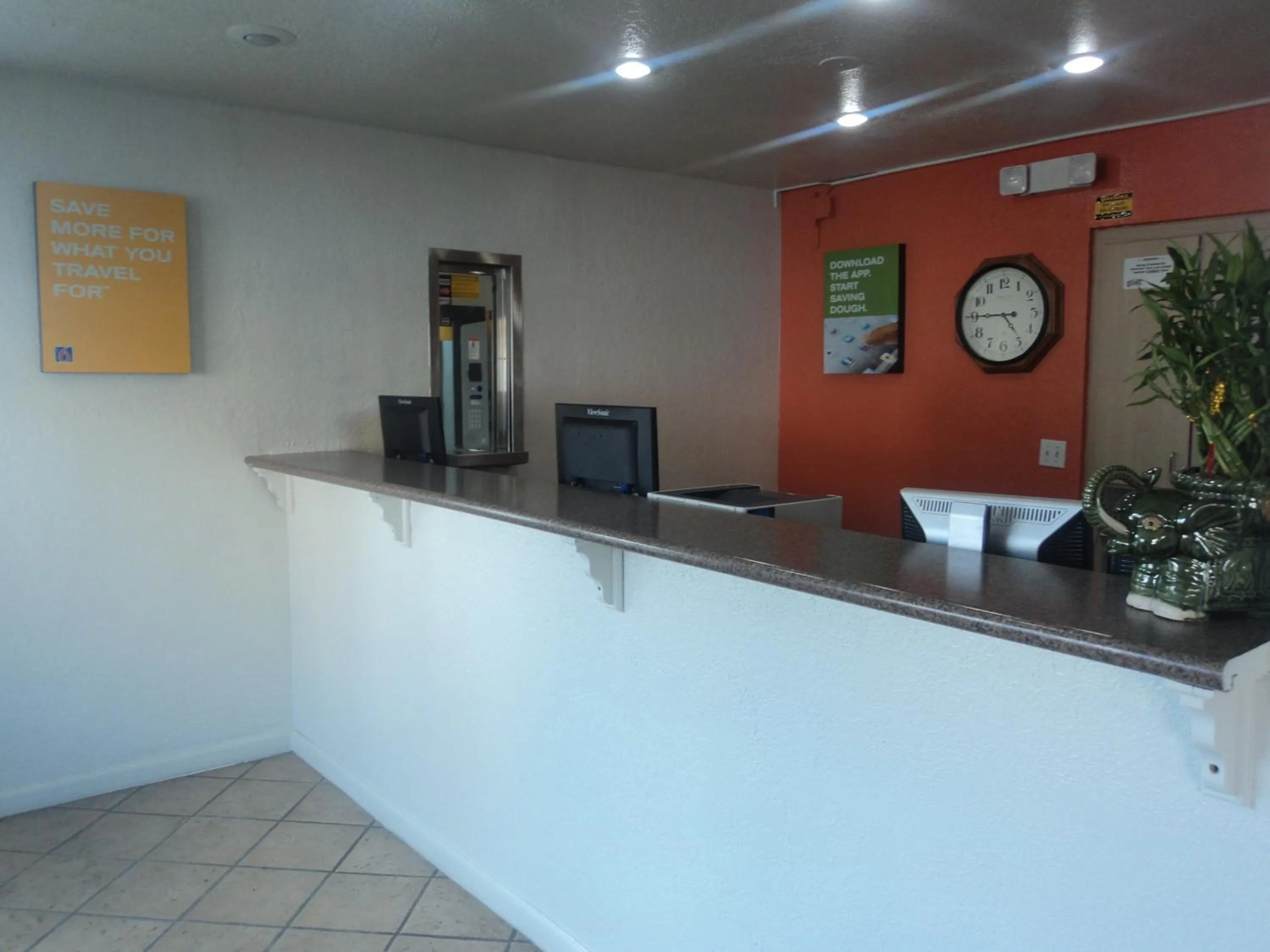 Lobby or reception in Motel 6 Albuquerque Northeast