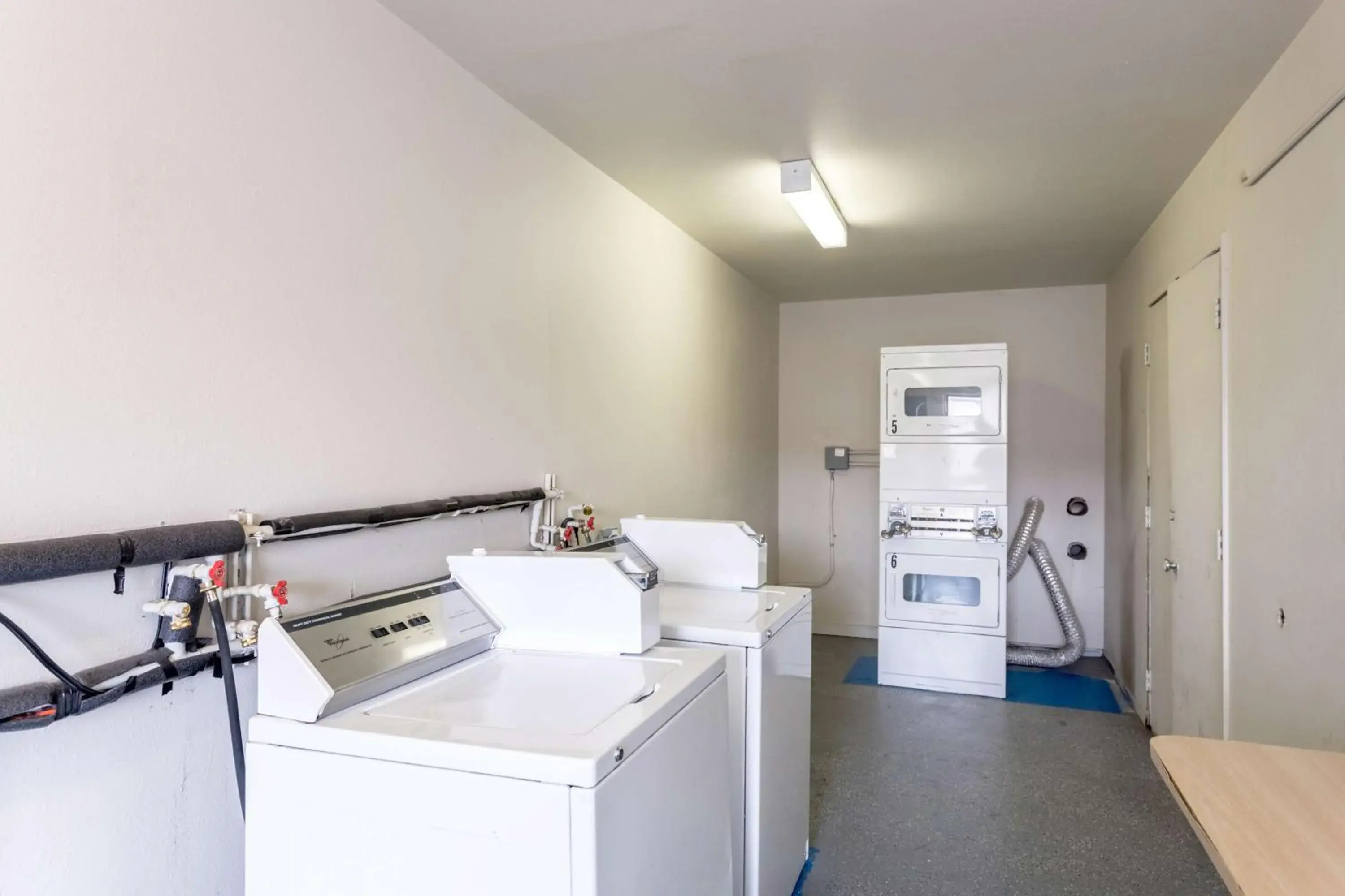 On site, Bathroom in Motel 6 Albuquerque Northeast