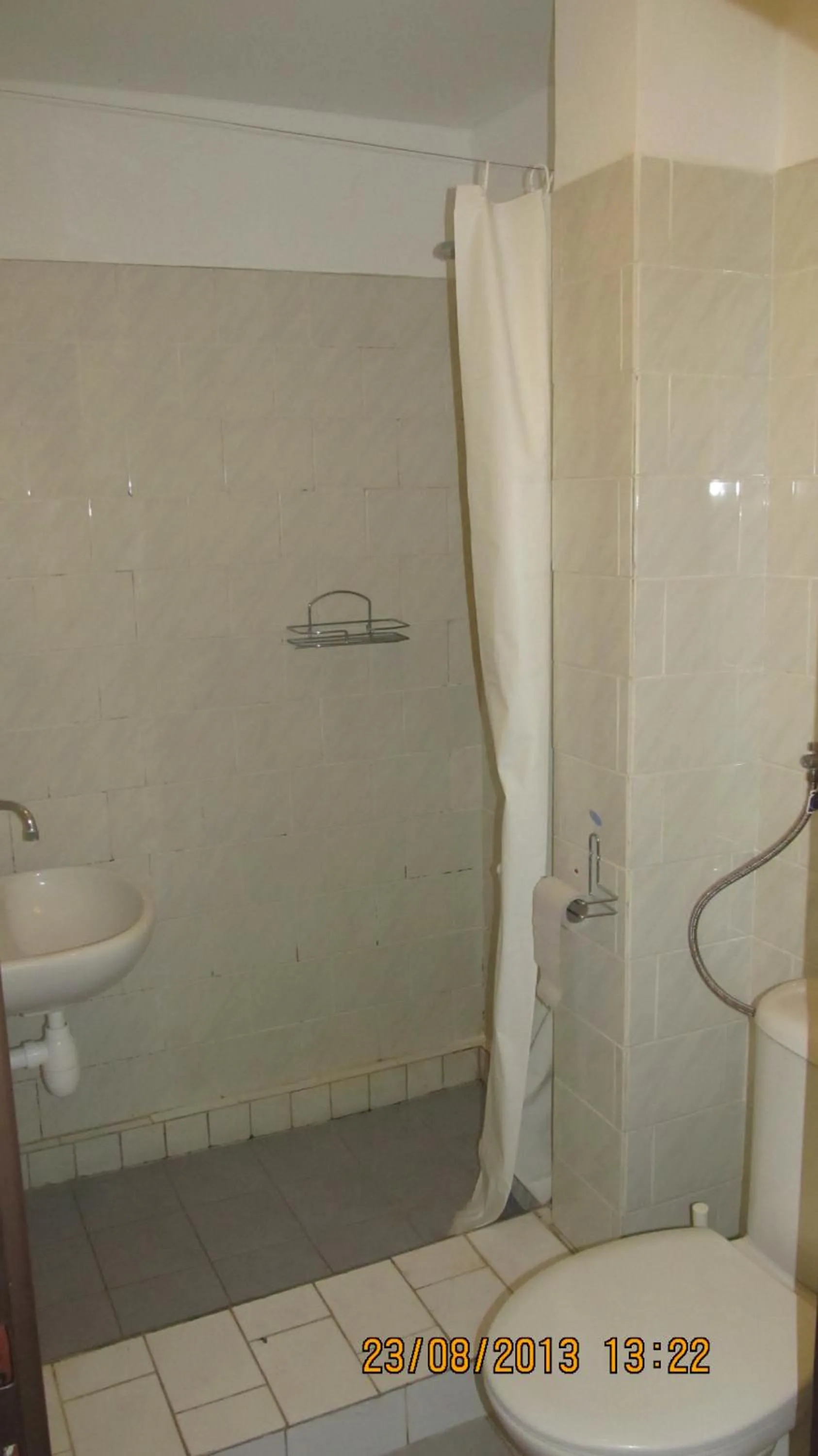 Bathroom in Sporthostel Scandinavia