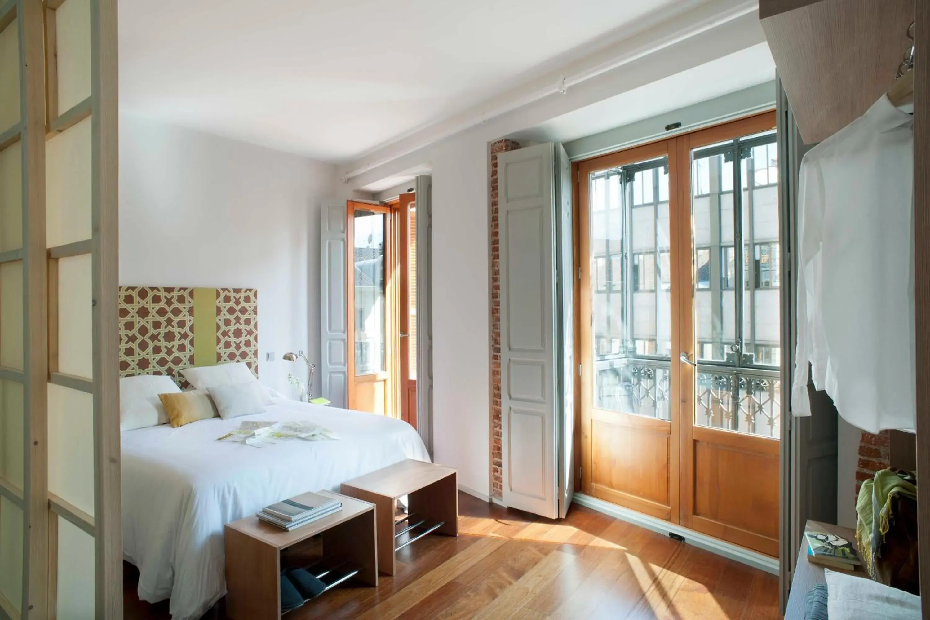 Bed in Eric Vökel Boutique Apartments - Madrid Suites