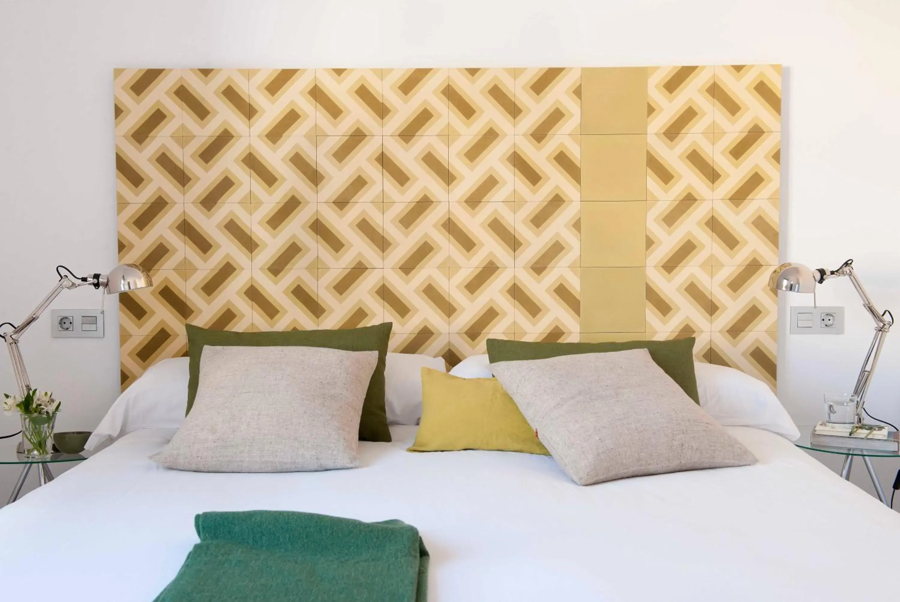 Bedroom, Bed in Eric Vökel Boutique Apartments - Madrid Suites