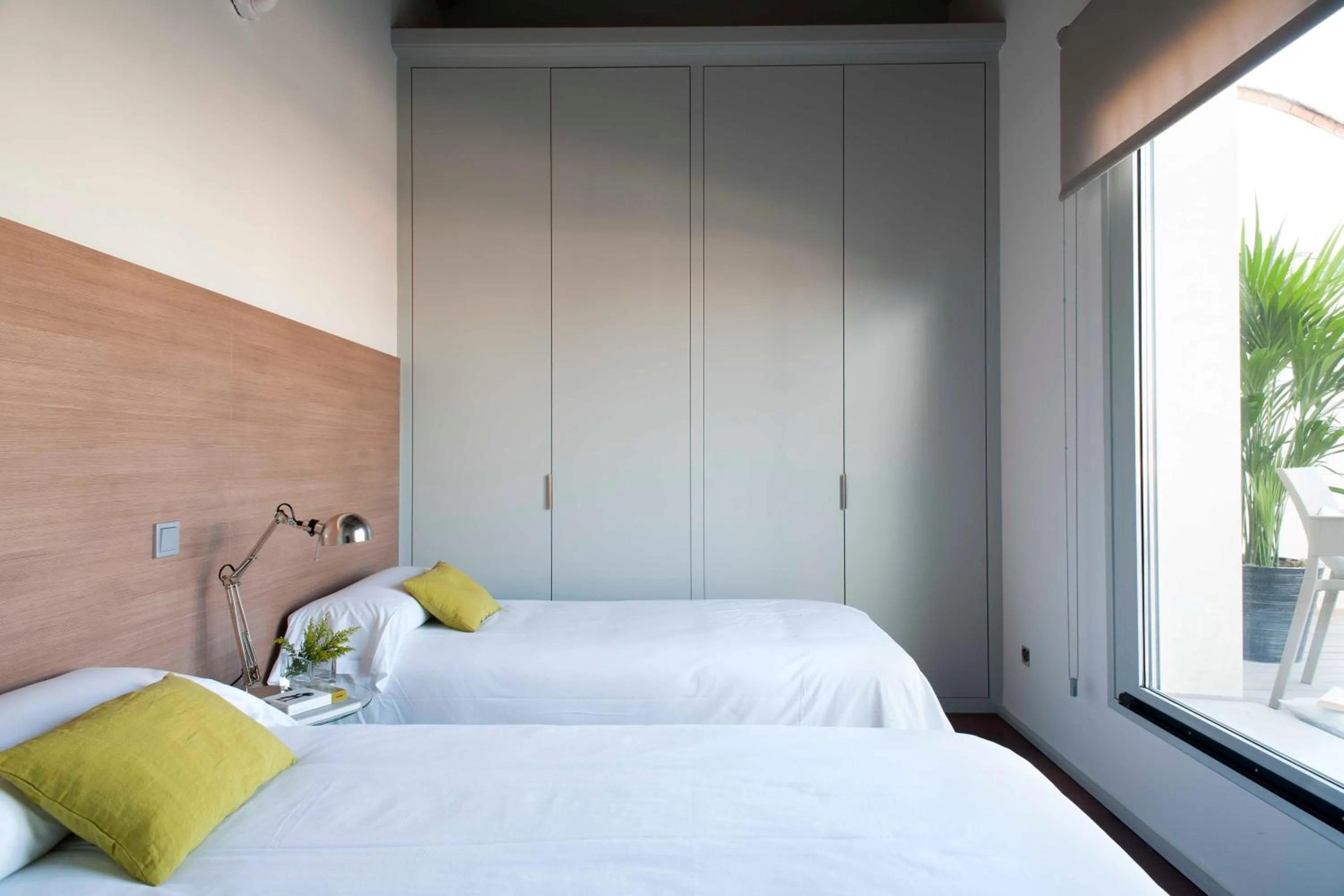 Bed in Eric Vökel Boutique Apartments - Madrid Suites