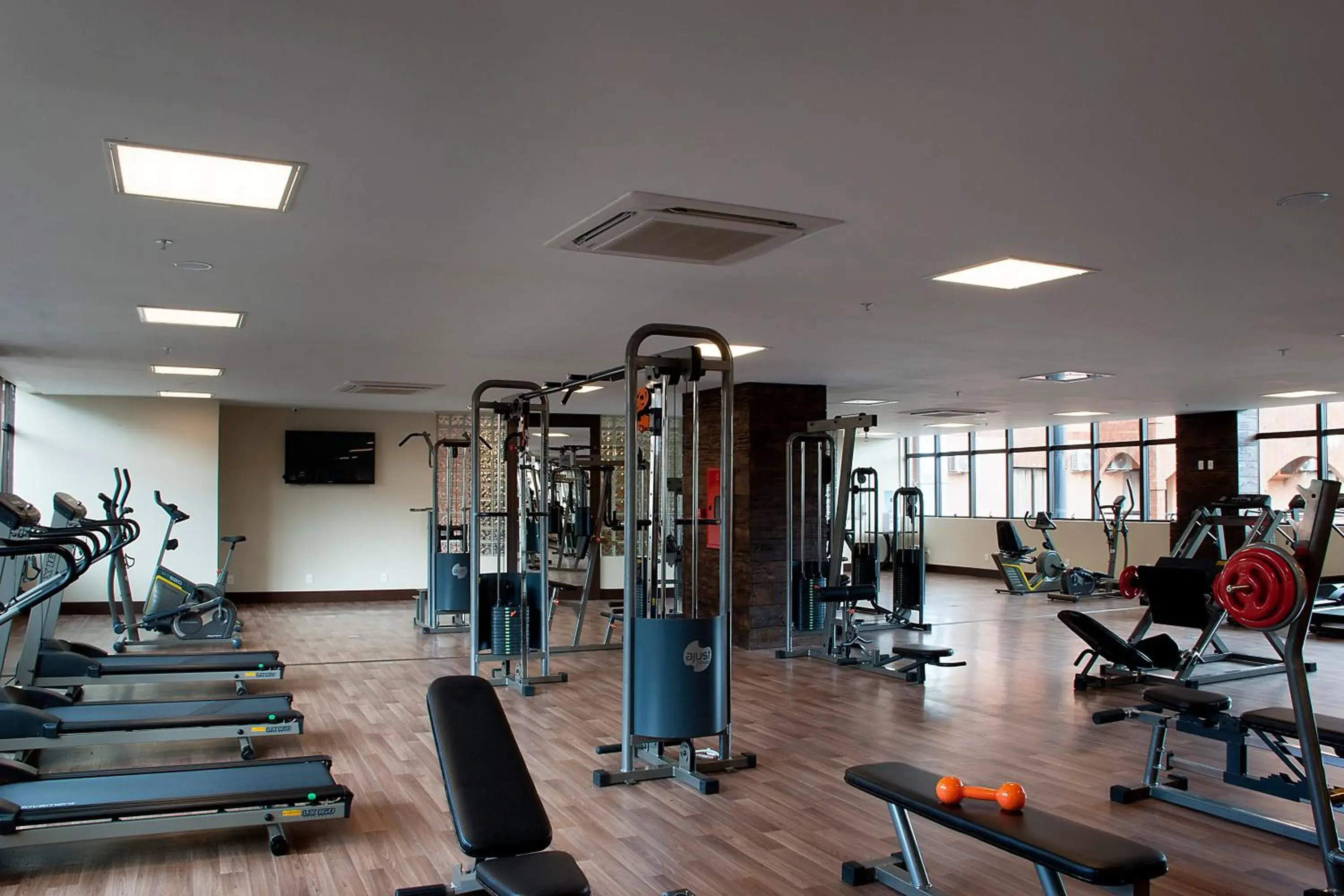 Fitness centre/facilities in Master Gramado Hotel - Espaço Kids Incrível Fitness centre/facilities in Master Gramado Hotel - Espaço Kids Incrível