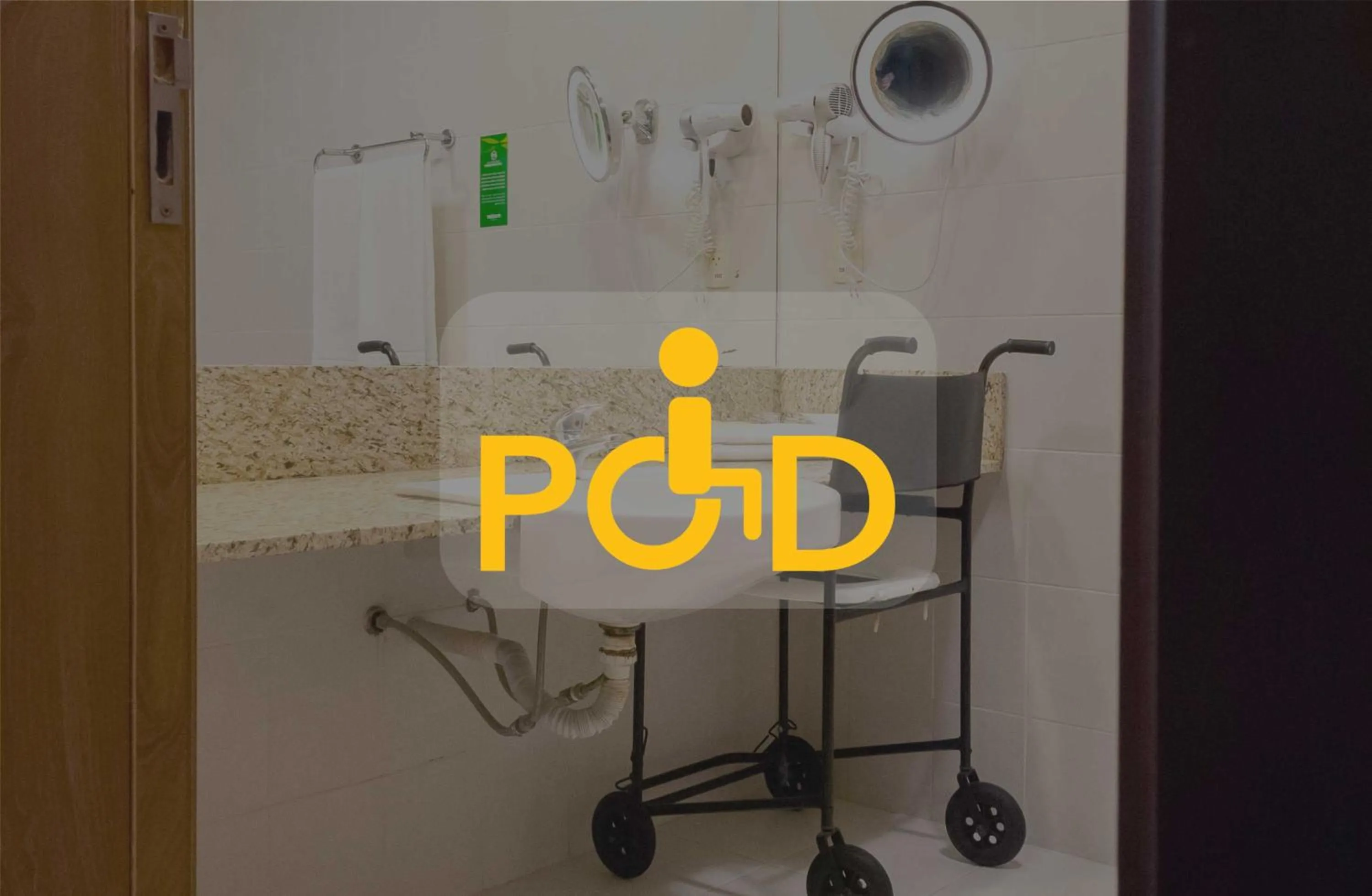 Facility for disabled guests in Master Gramado Hotel - Espaço Kids Incrível