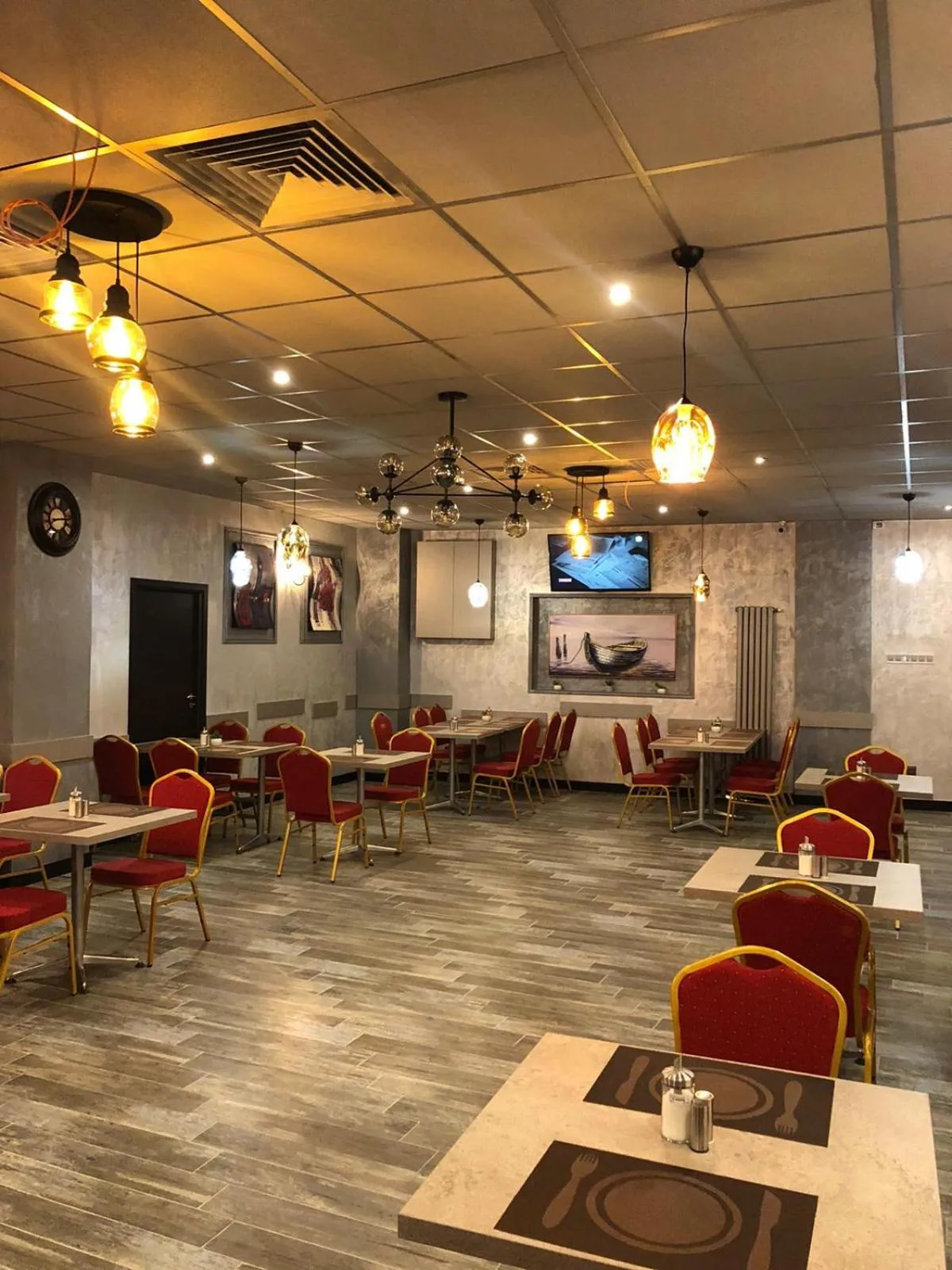 Breakfast in Corner Center Rental