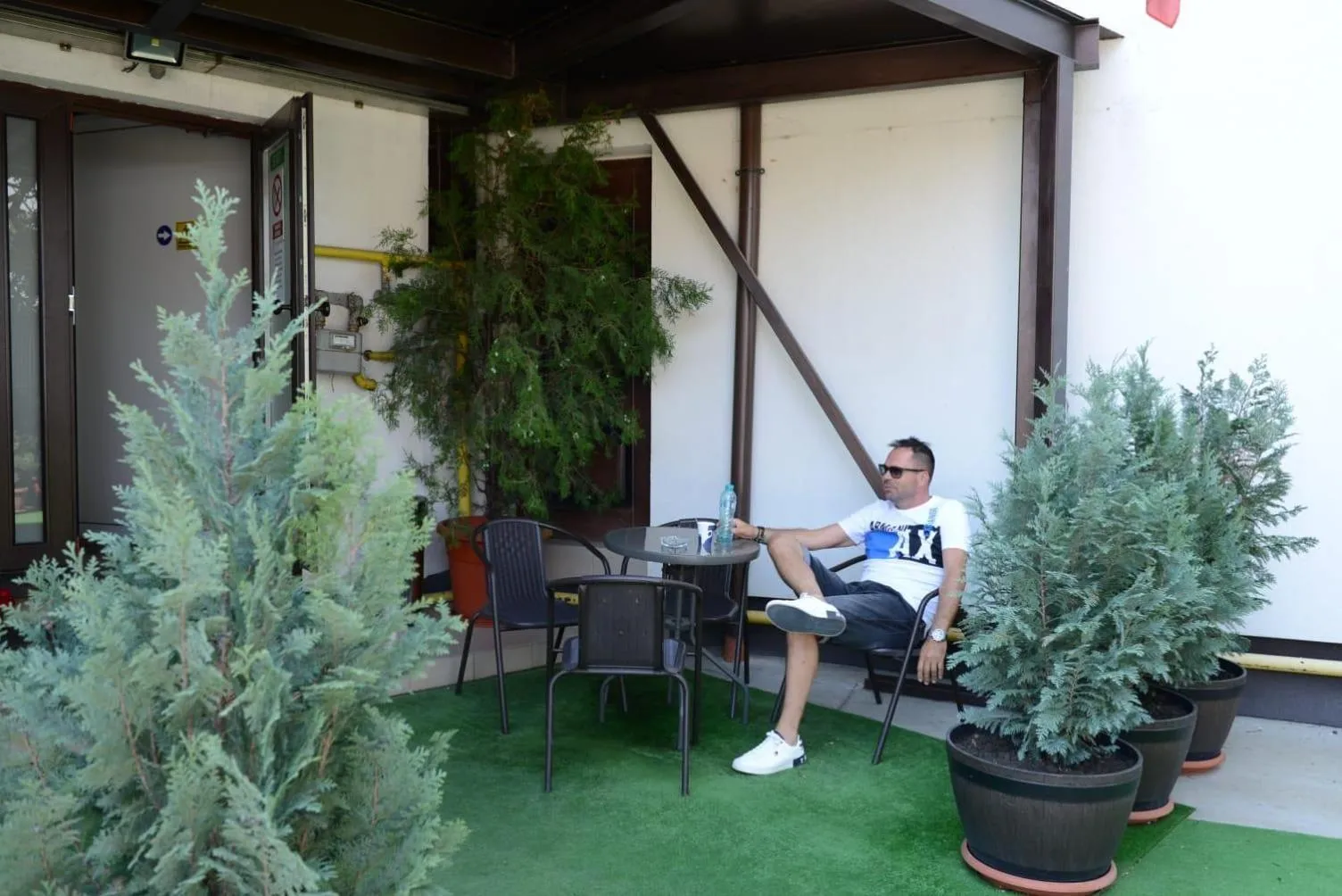 Balcony/Terrace in Corner Center Rental