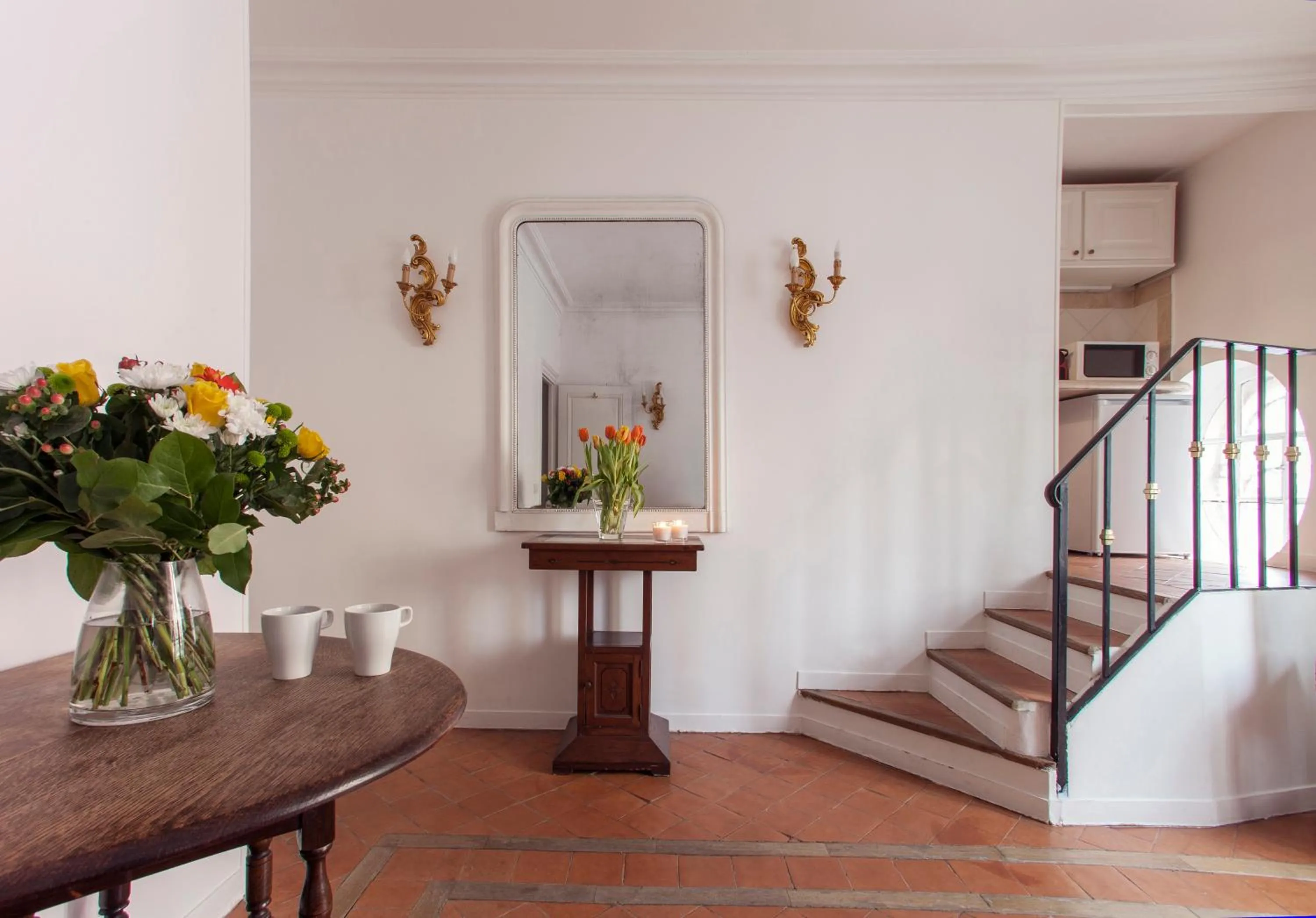 Living room in Mithouard Apartments