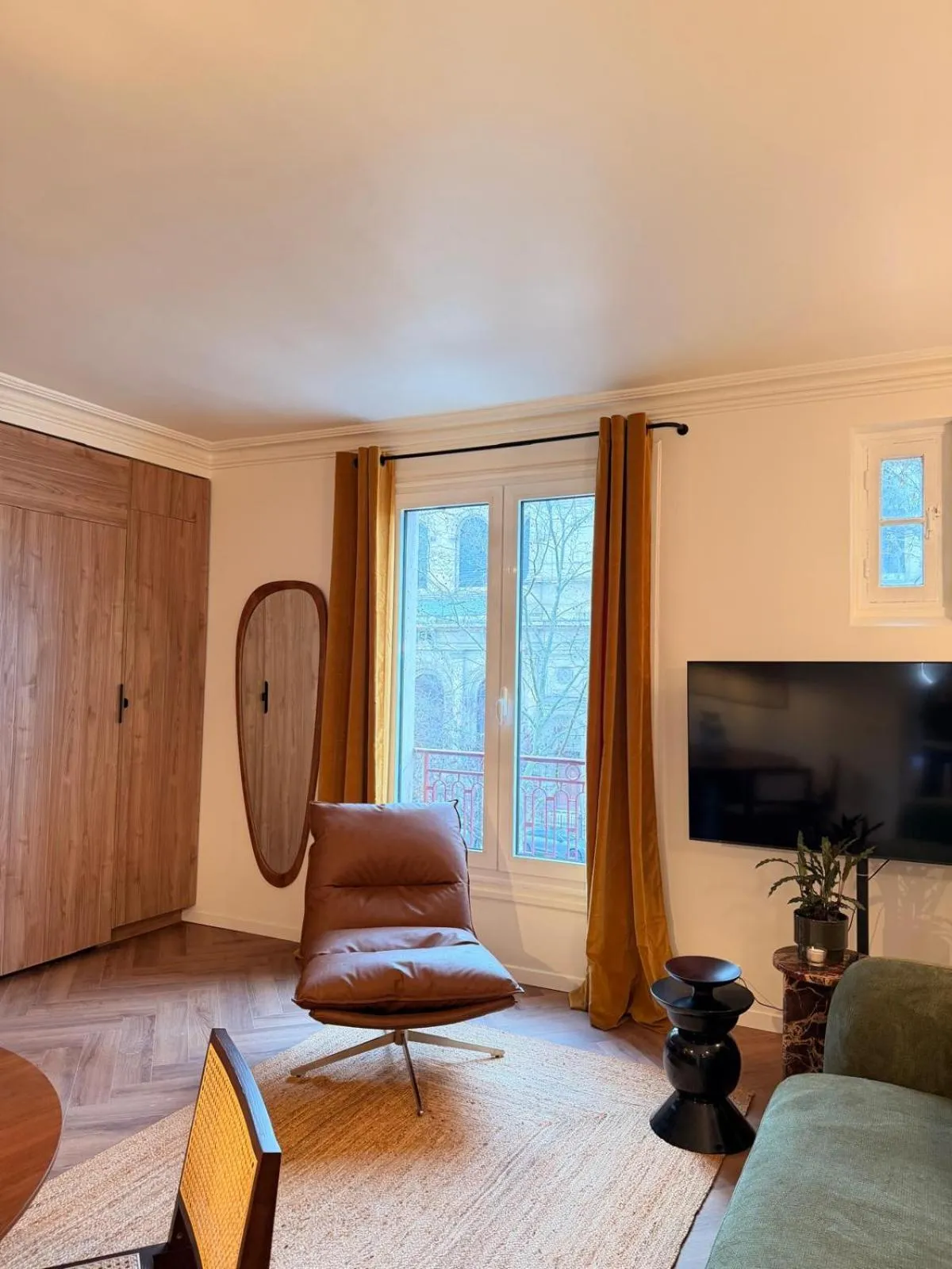 Mithouard Apartments