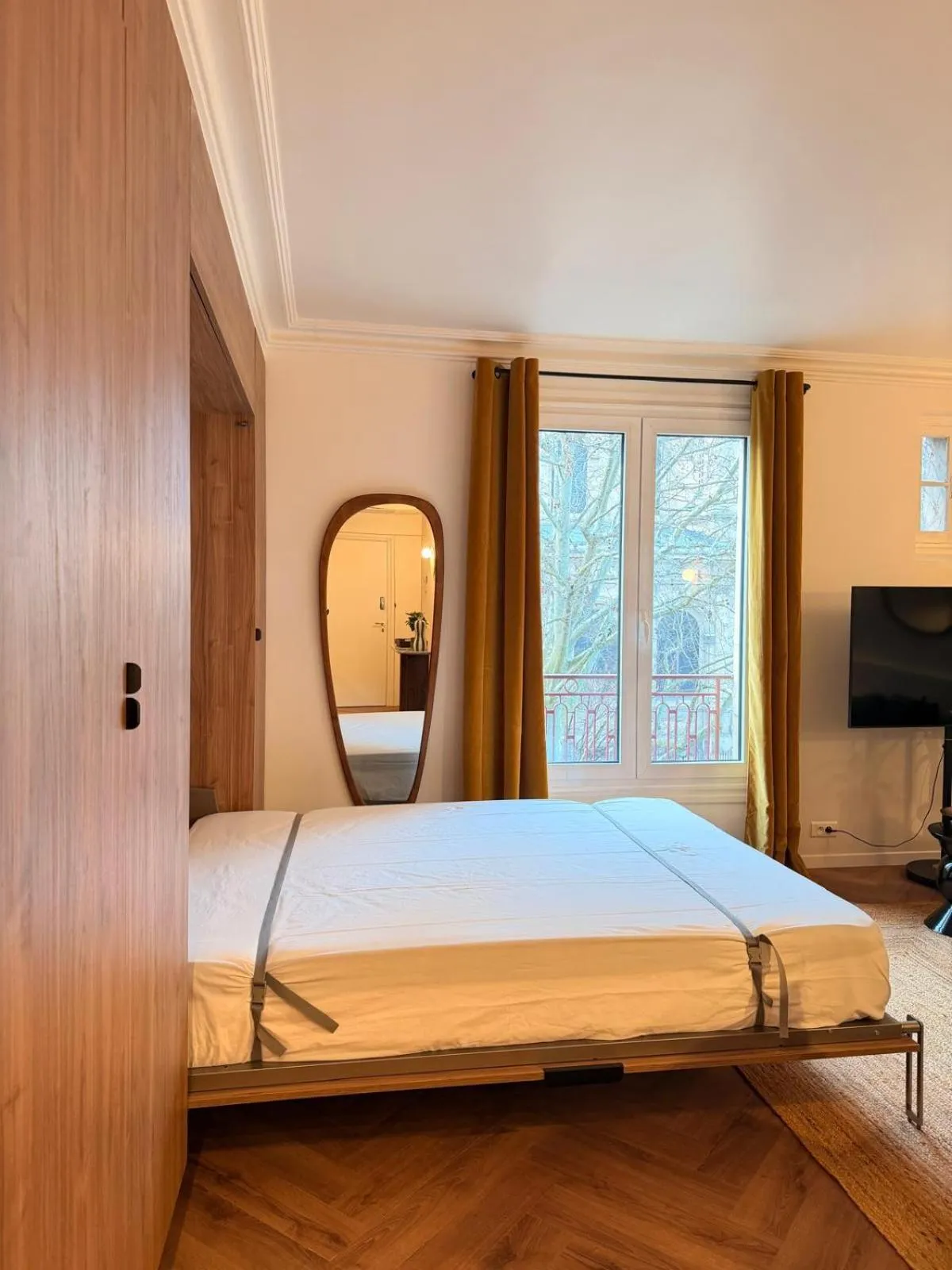 Mithouard Apartments