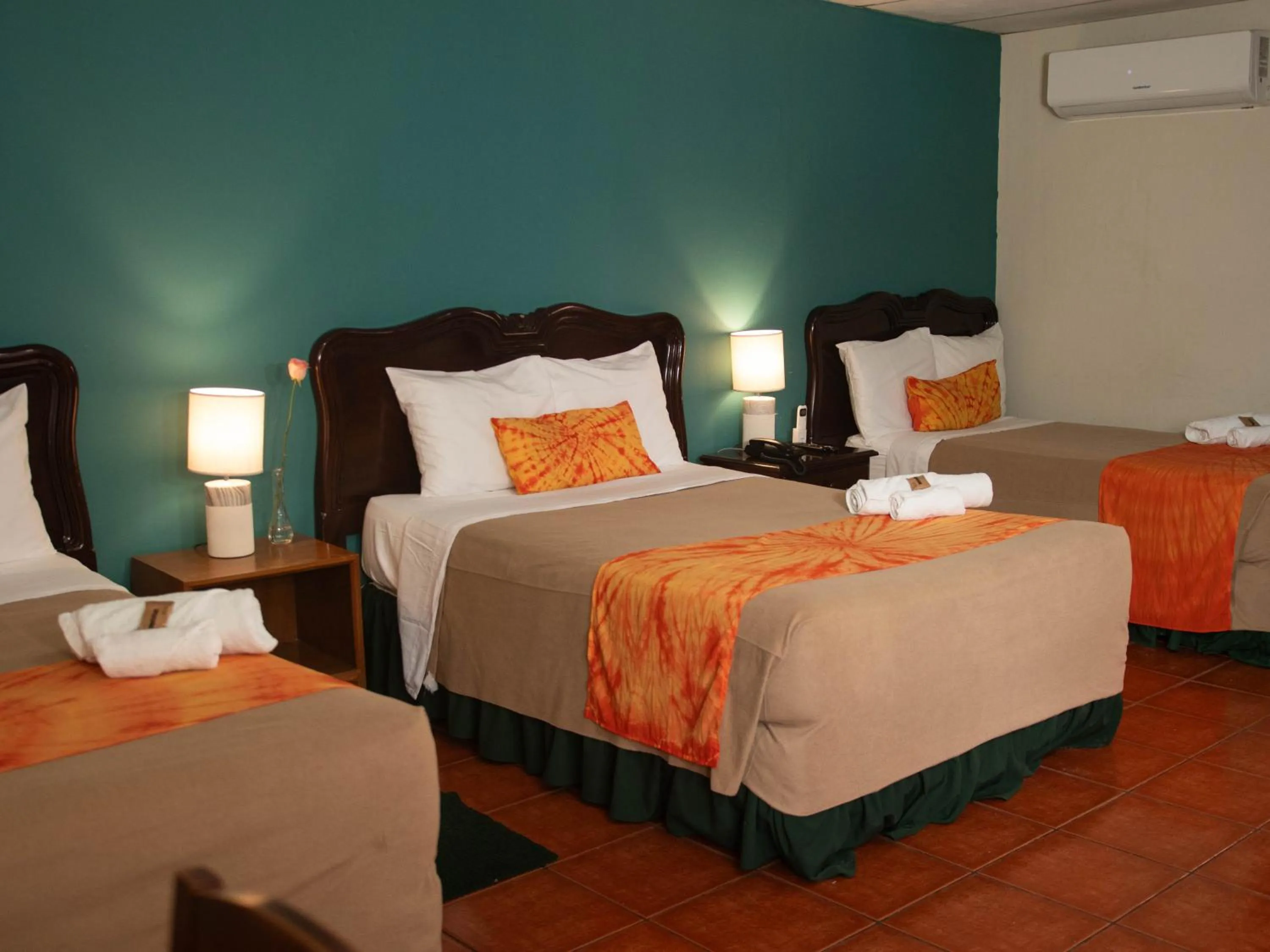 Photo of the whole room, Bed in Eco Hotel Mariscal