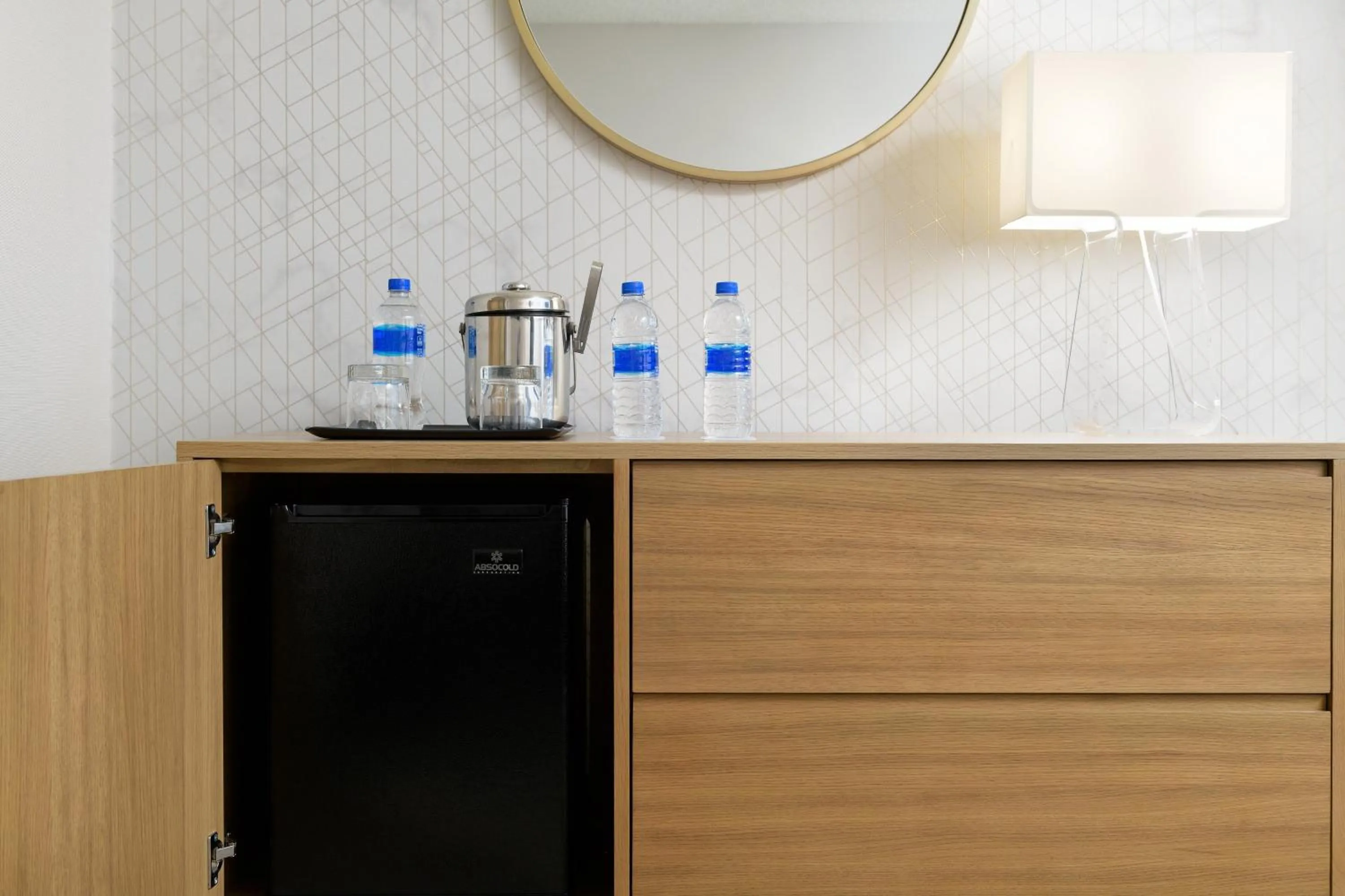 Photo of the whole room in Sheraton Cerritos