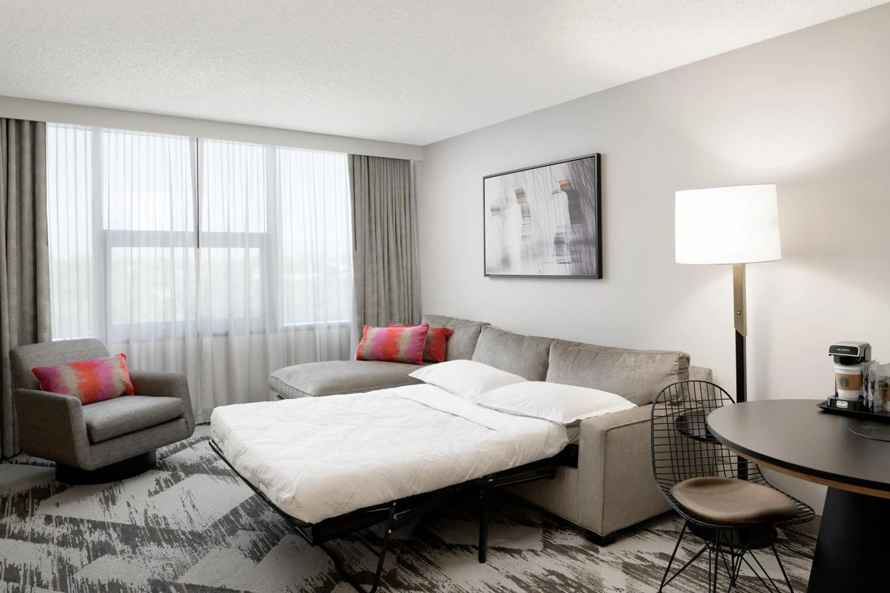 Photo of the whole room in Sheraton Cerritos