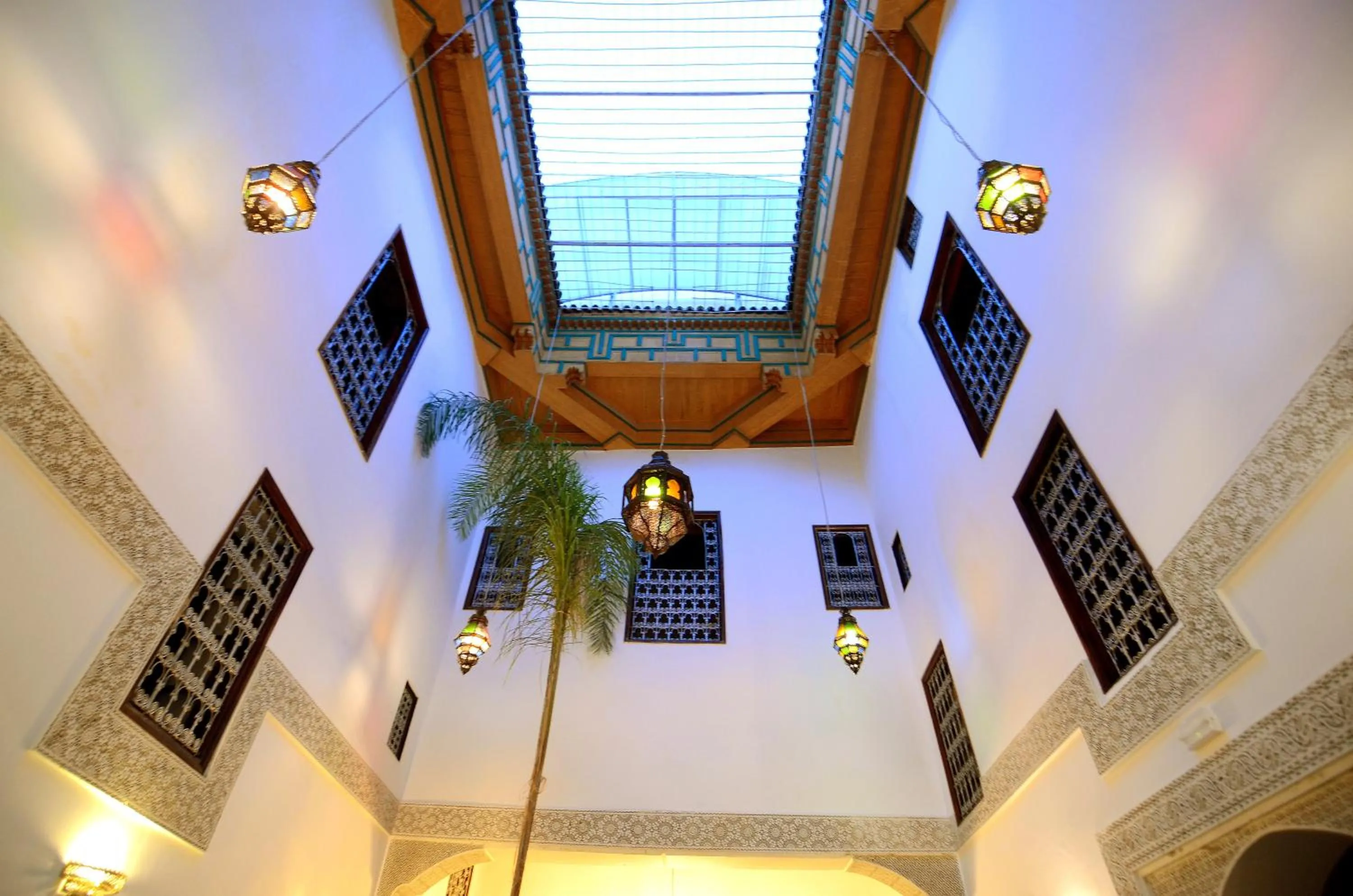 Decorative detail in Le Cèdre D'argent