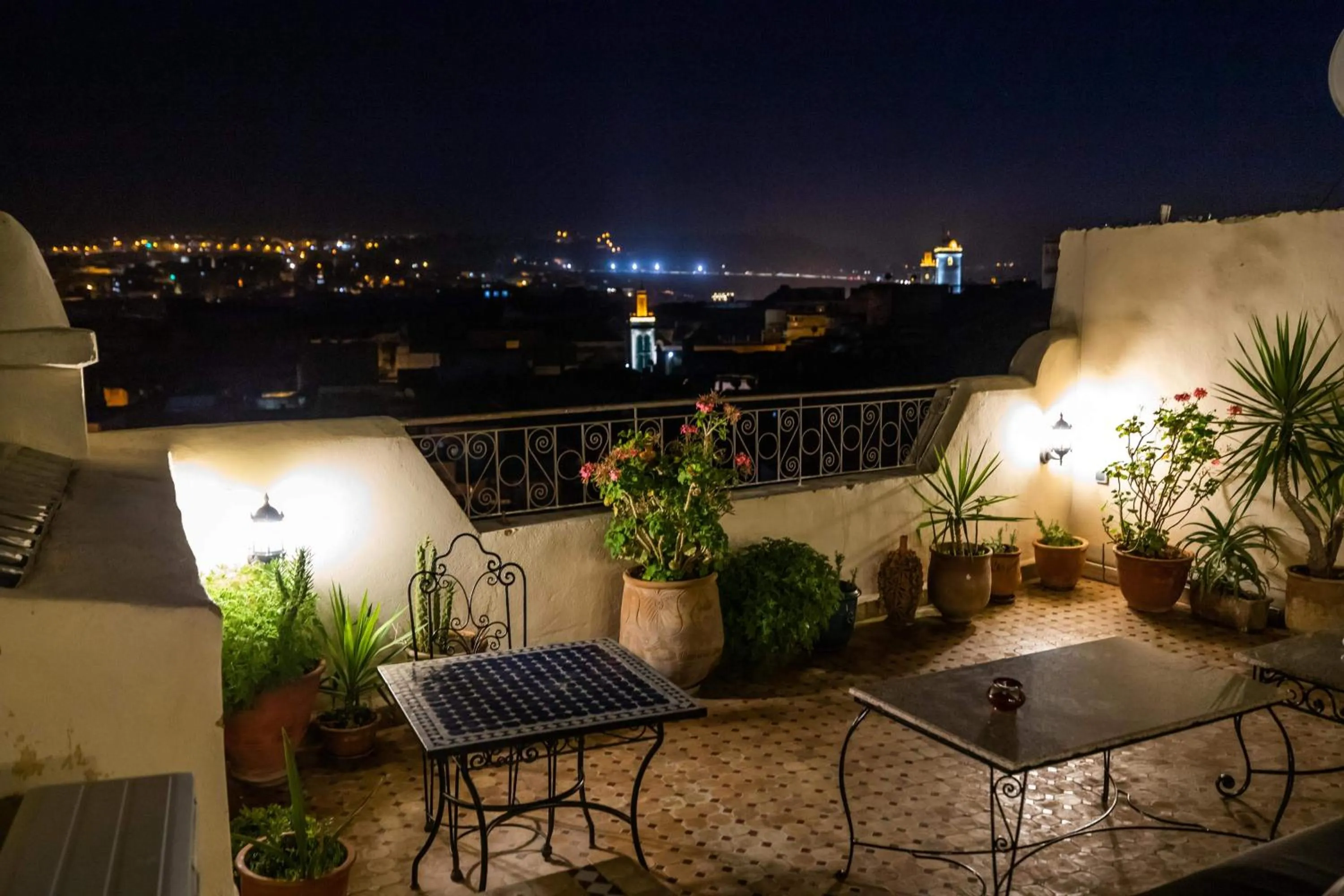 Patio in Le Cèdre D'argent