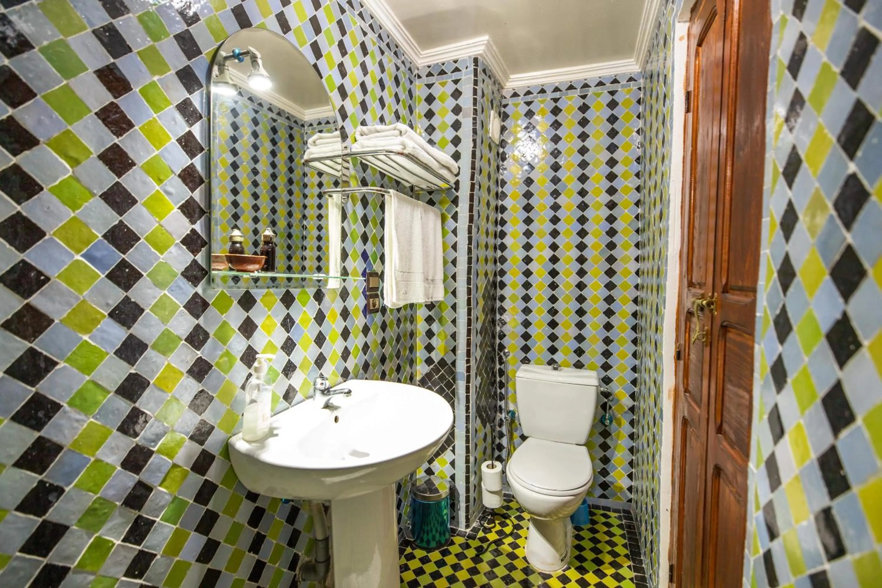 Bathroom in Le Cèdre D'argent