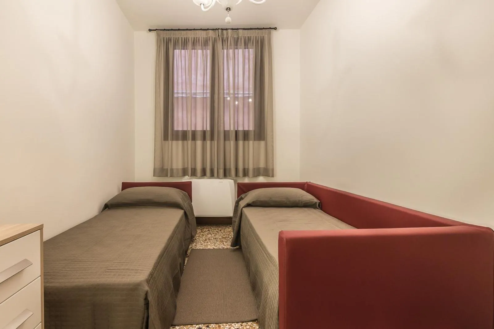 Bedroom, Bed in Ca' del Monastero 4 Collection Apartment up to 8 Guests with Lift