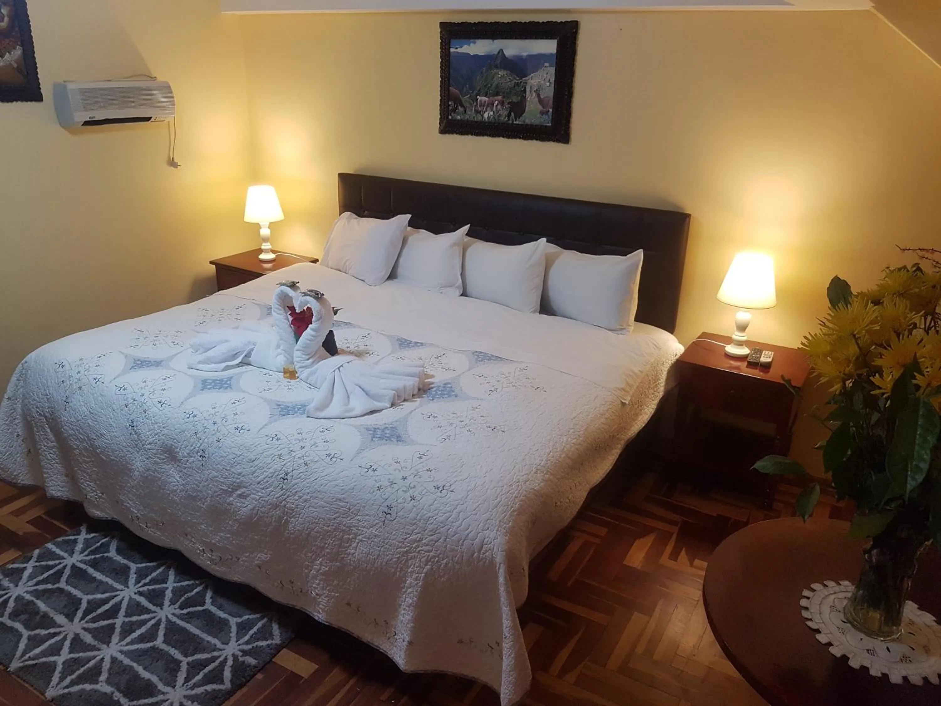 Bedroom, Bed in Hostal Wasichay