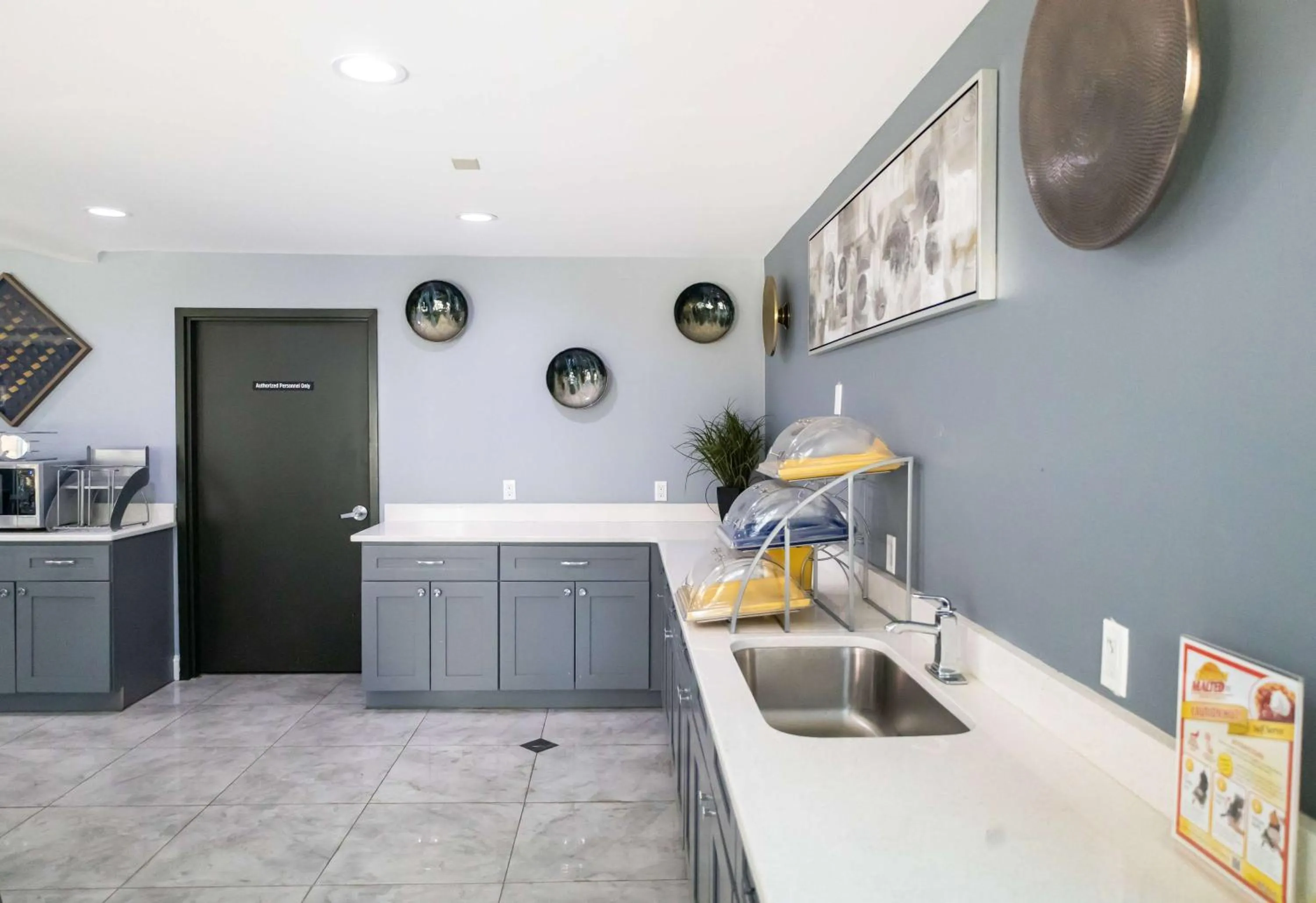 Restaurant/places to eat in Baymont by Wyndham College Park Atlanta Airport South