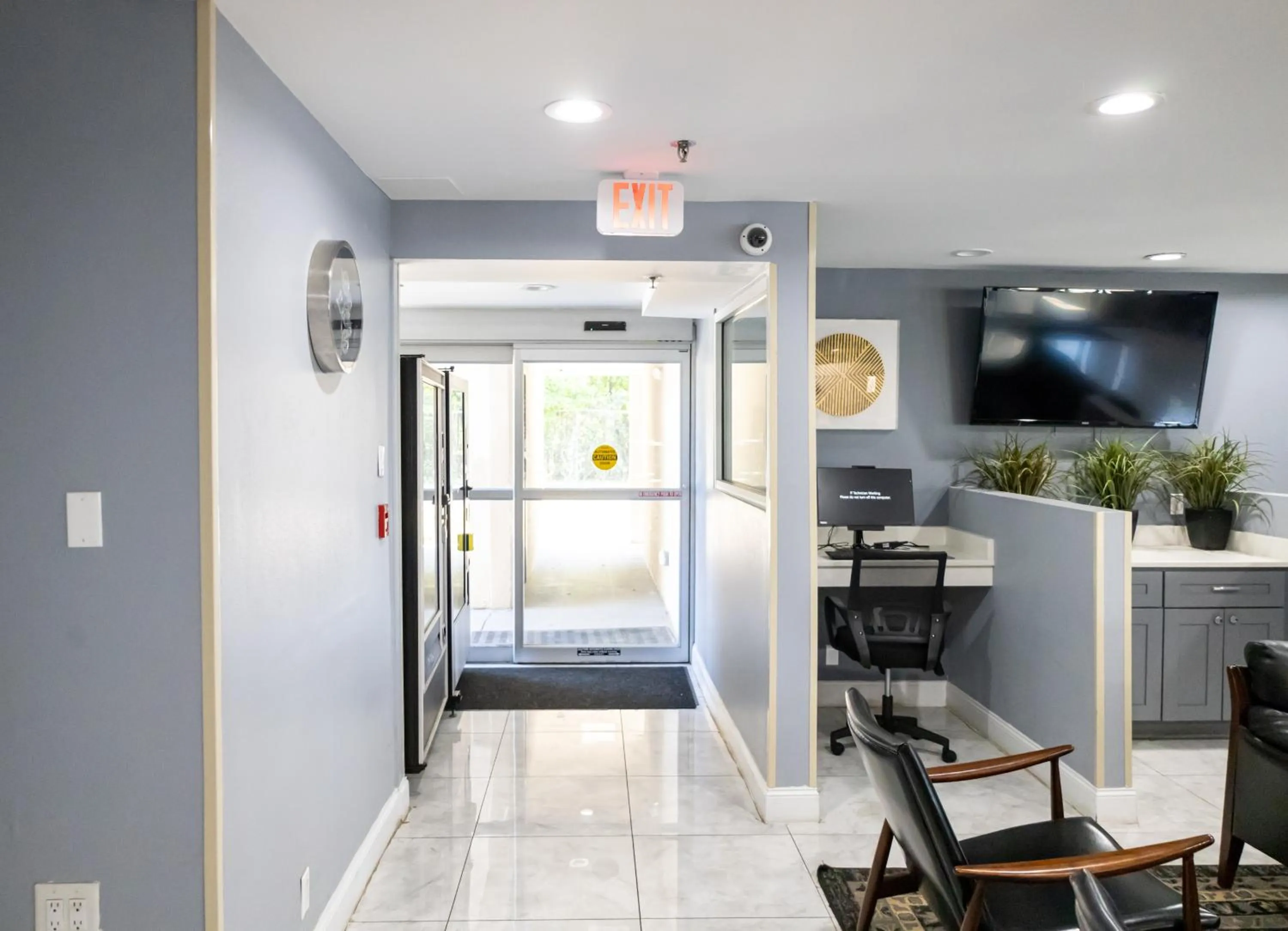 Business facilities in Baymont by Wyndham College Park Atlanta Airport South