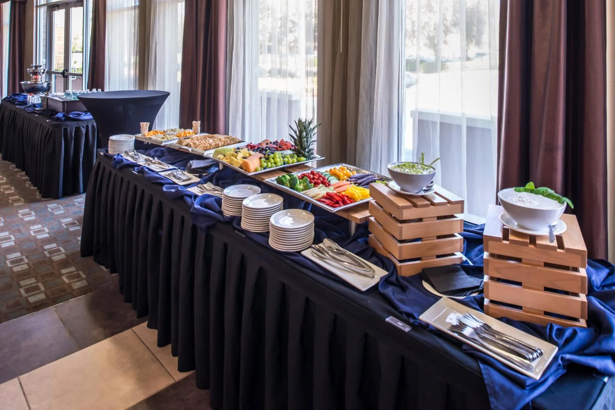 Meeting/conference room in Holiday Inn Ontario Airport - California by IHG