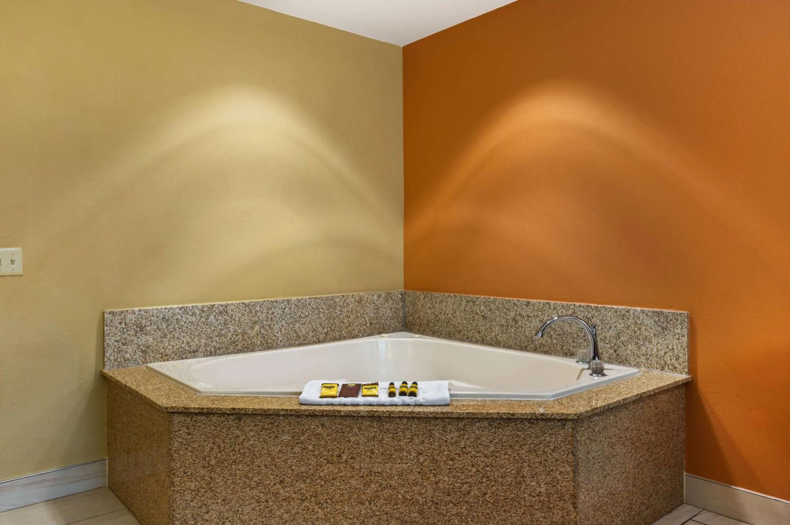 Photo of the whole room in Best Western Plus Georgetown Corporate Center Hotel